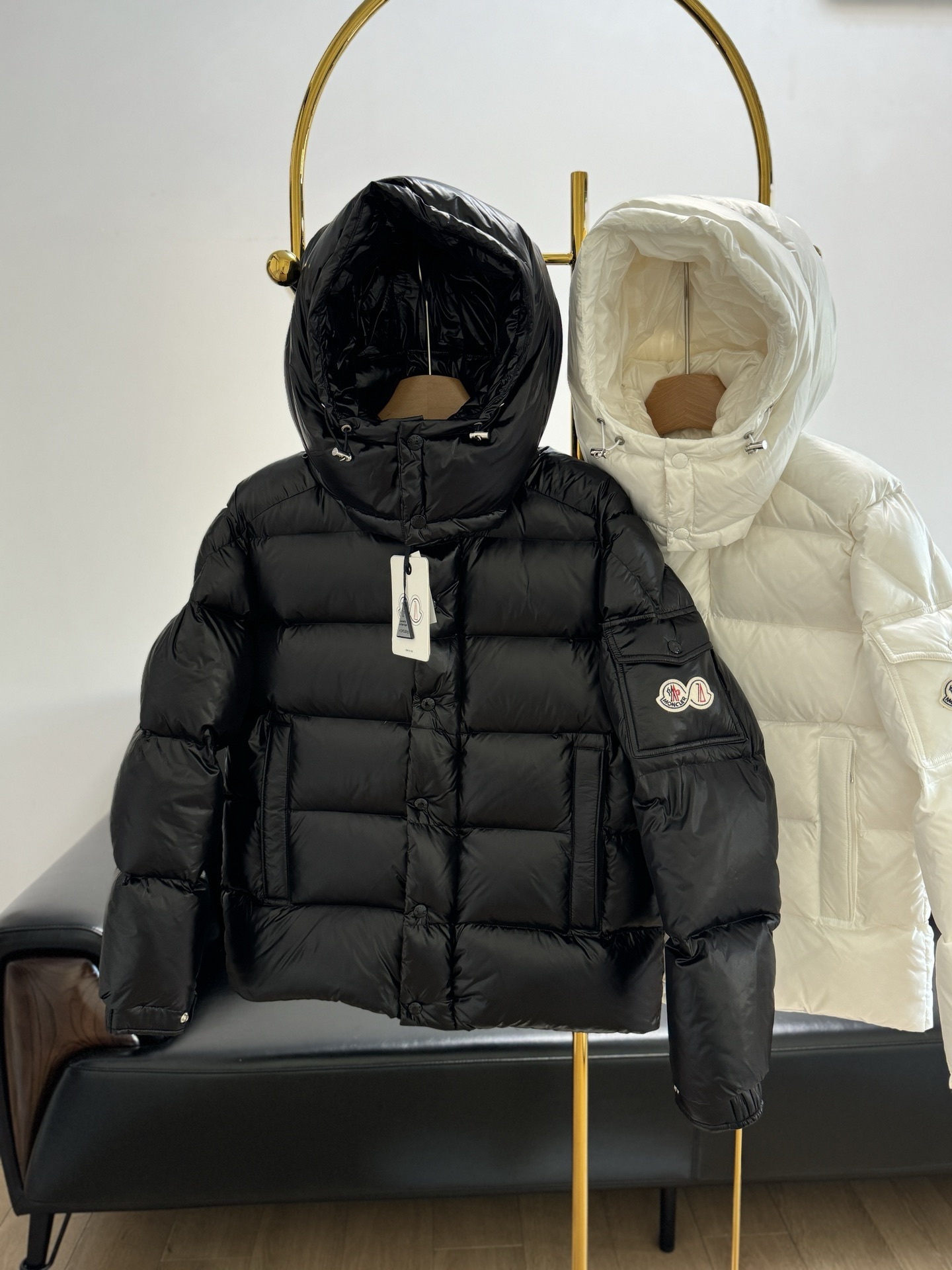 Moncler Down Jacket White Duck Down Black M-l-xl