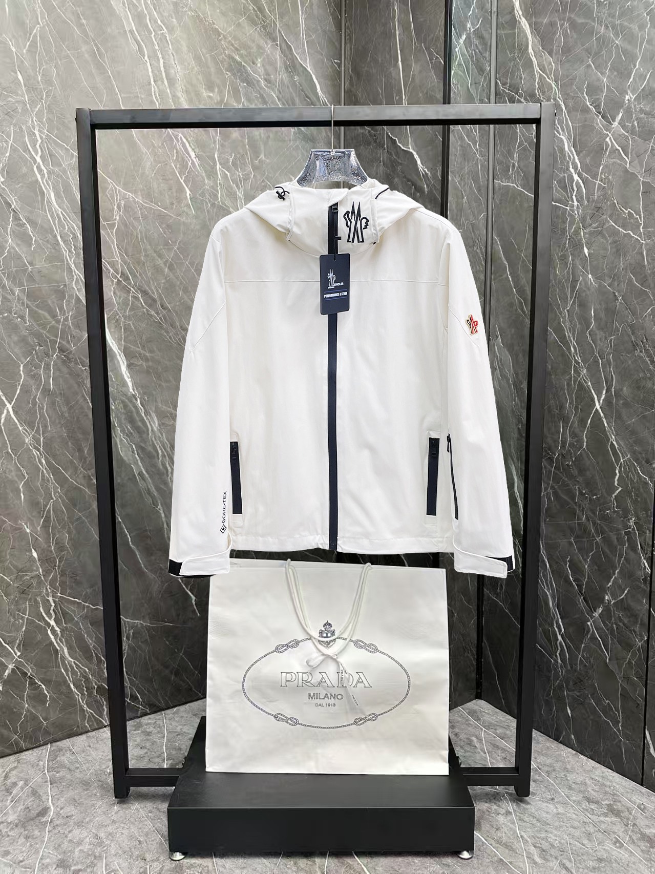 Moncler Male Jacket S-m-l-xl