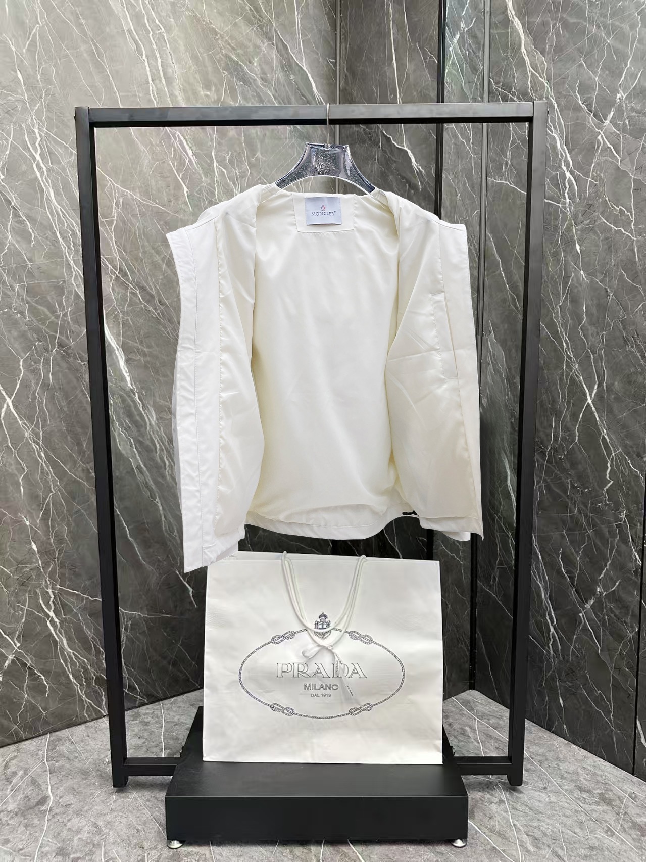 Moncler Male Jacket S-m-l-xl