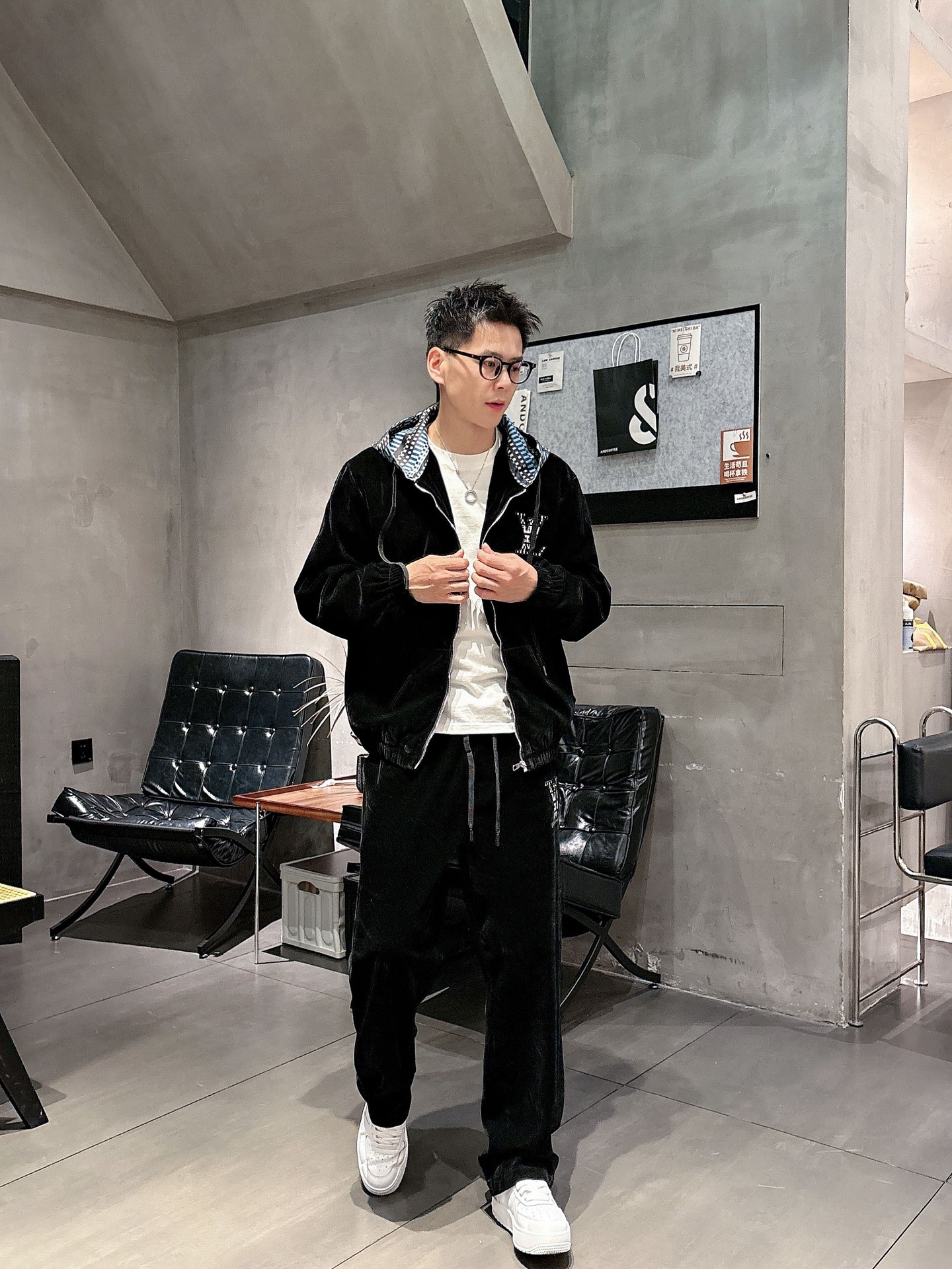 Louis Vuitton Basic Clothing Hooded M-l-xl