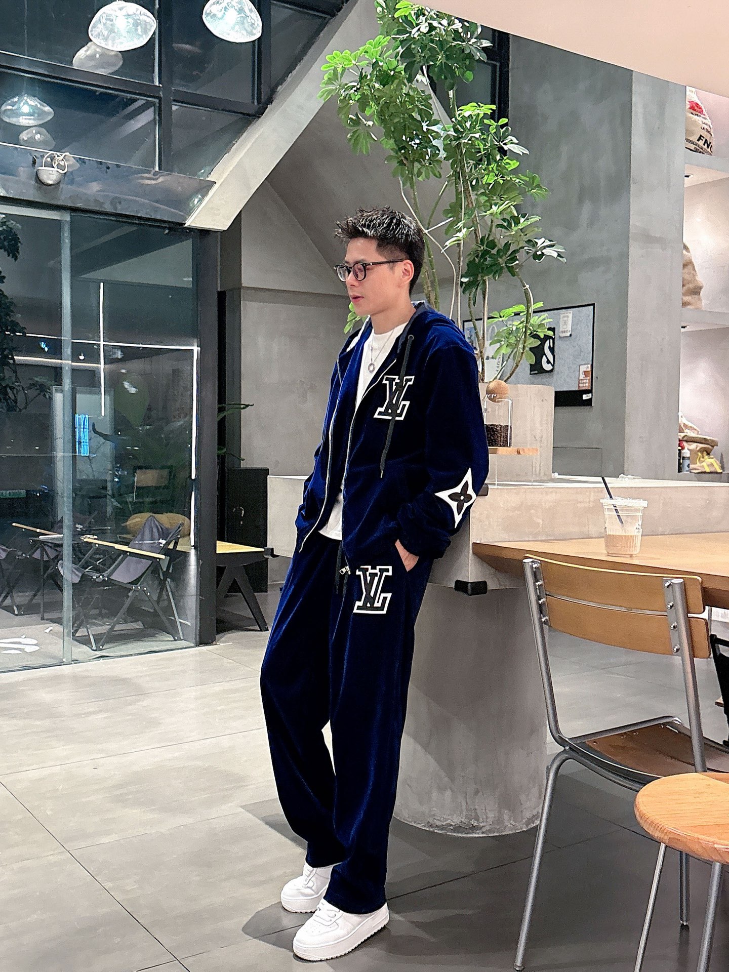 Louis Vuitton Basic Clothing Hooded M-l-xl