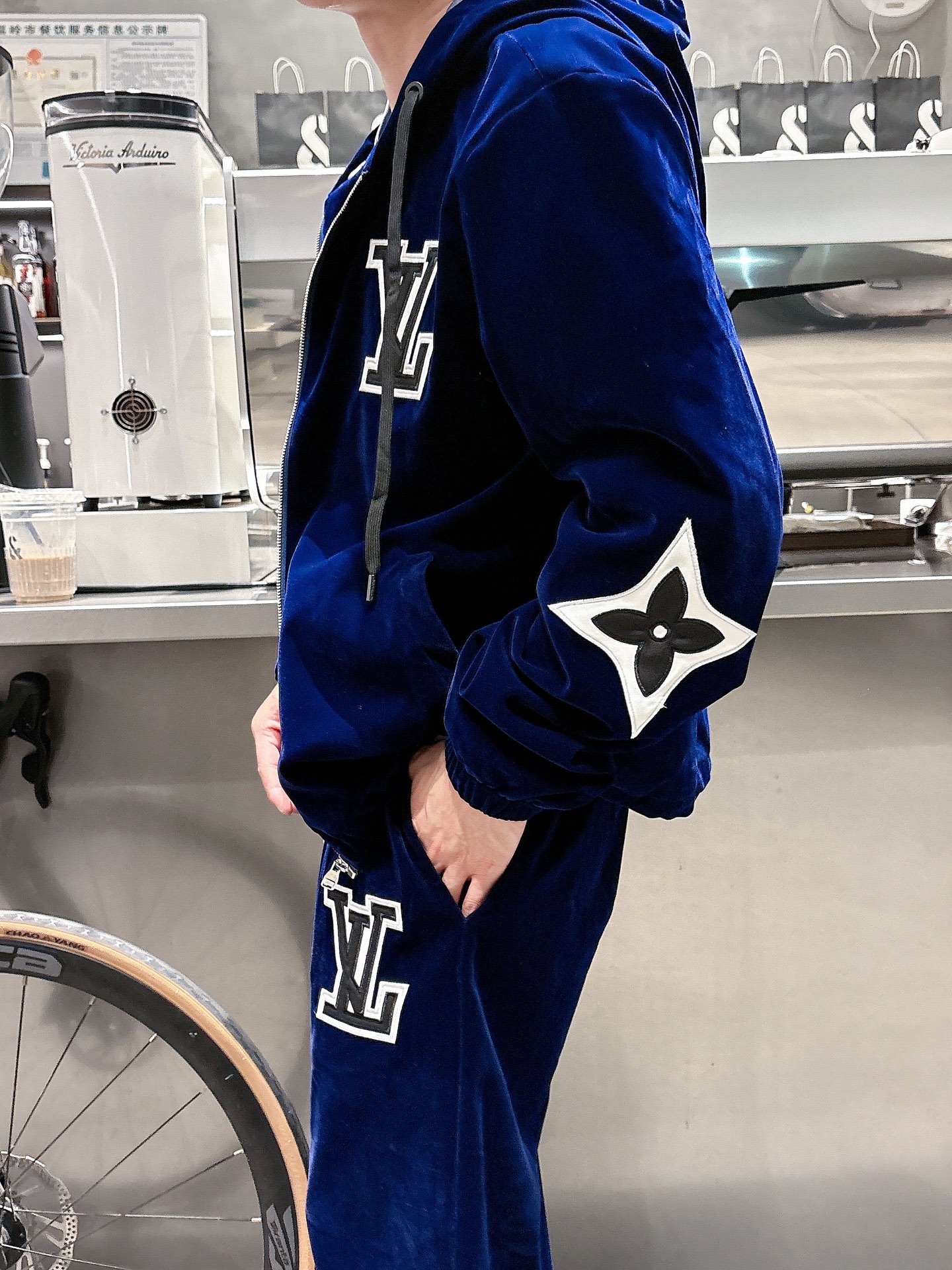 Louis Vuitton Basic Clothing Hooded M-l-xl
