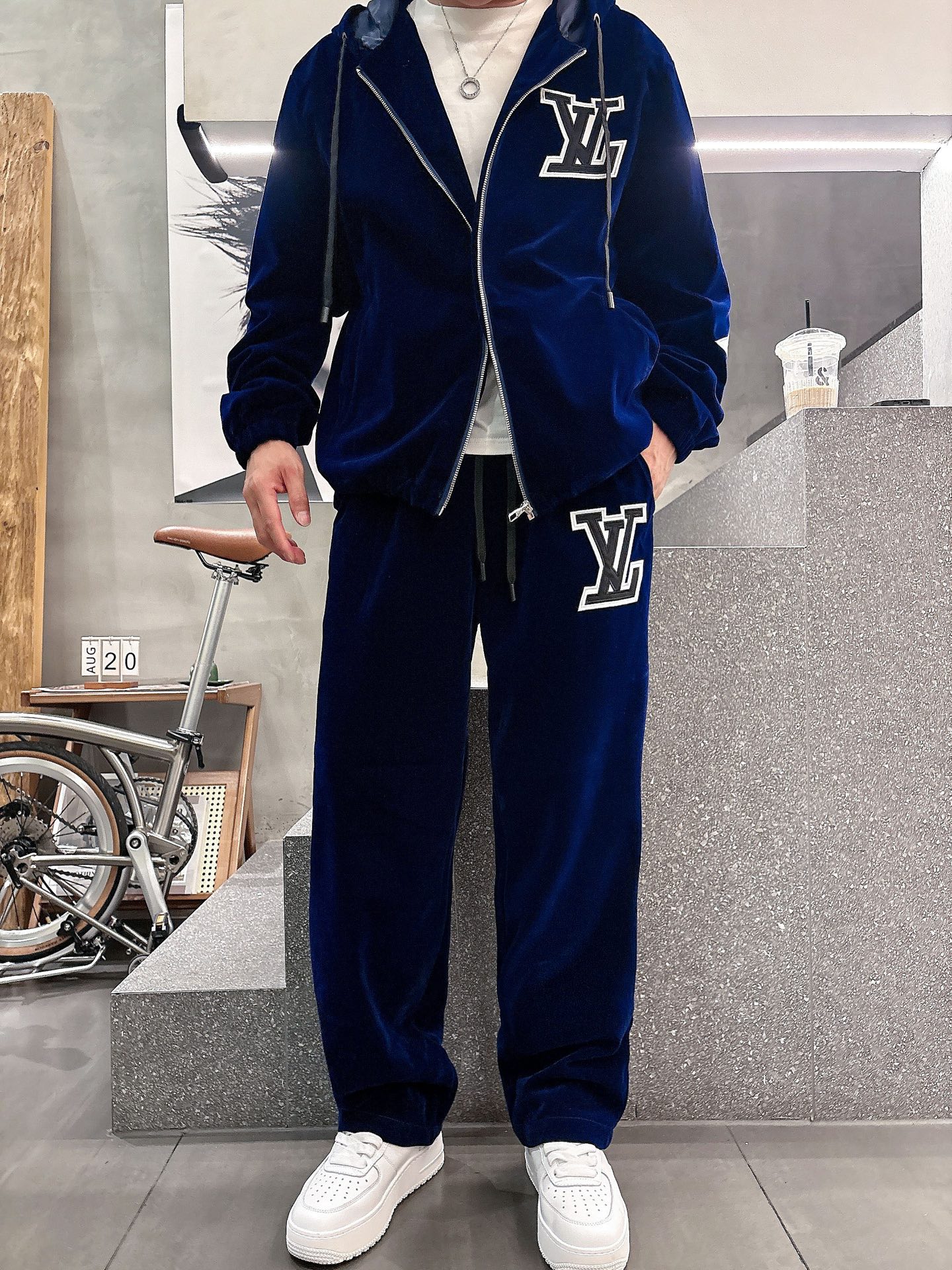 Louis Vuitton Basic Clothing Hooded M-l-xl