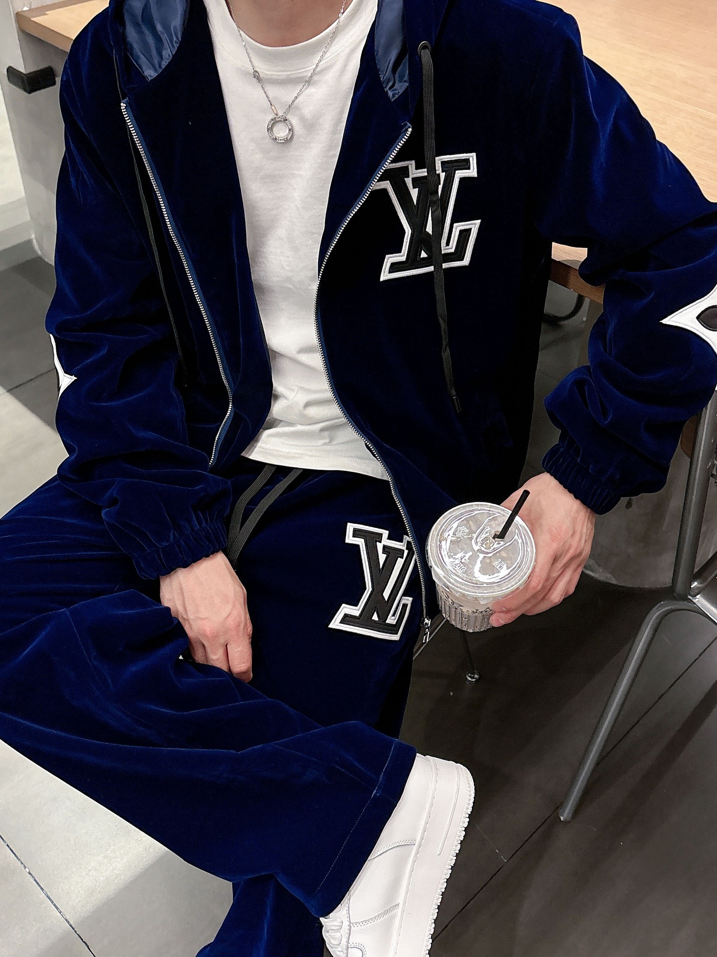 Louis Vuitton Basic Clothing Hooded M-l-xl