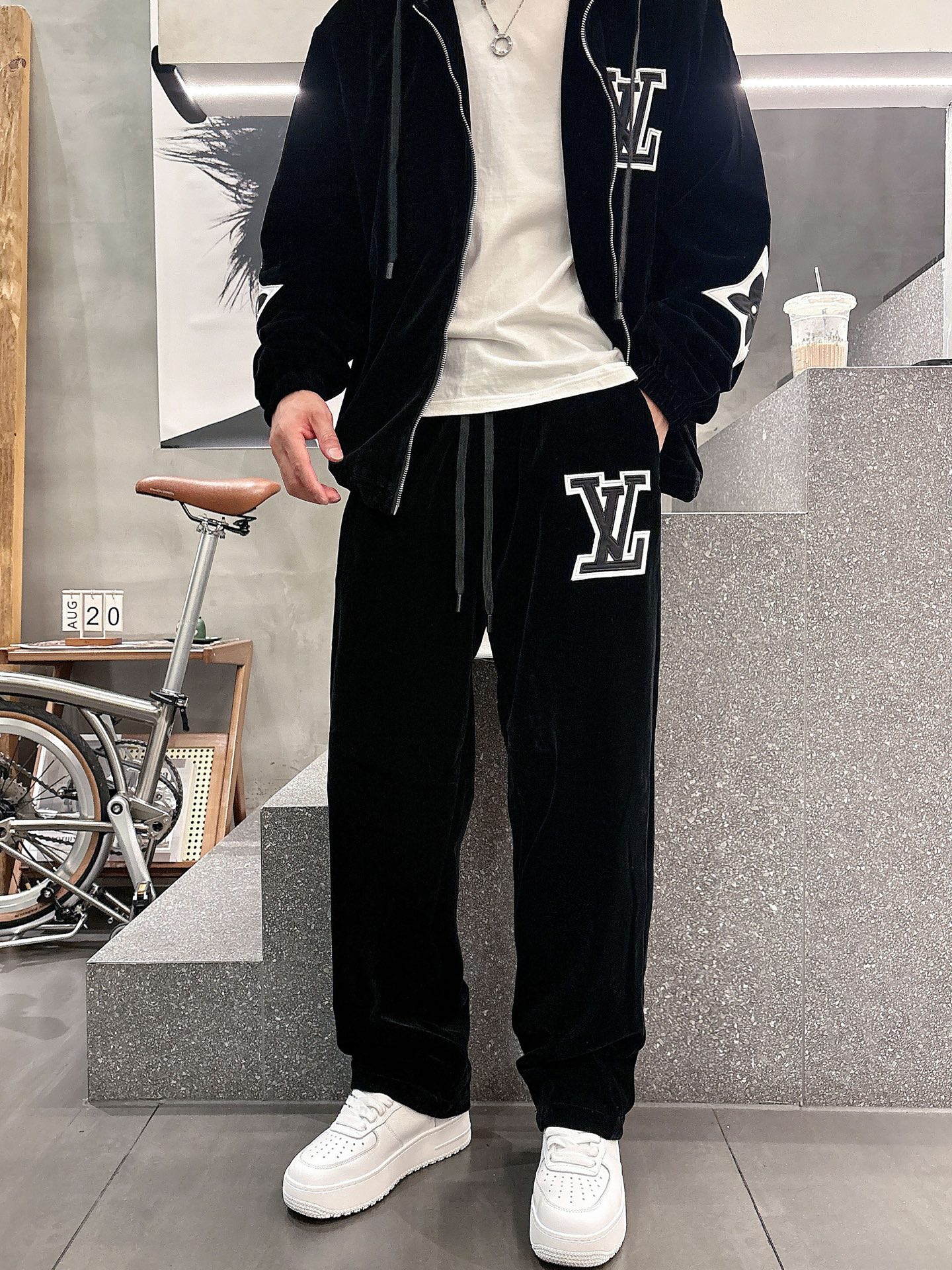 Louis Vuitton Basic Clothing Hooded M-l-xl