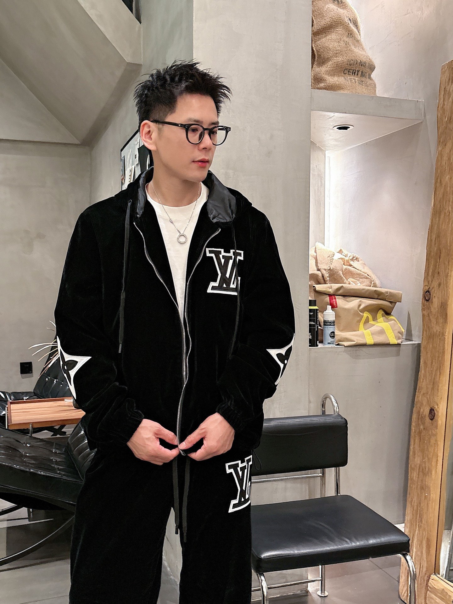 Louis Vuitton Basic Clothing Hooded M-l-xl