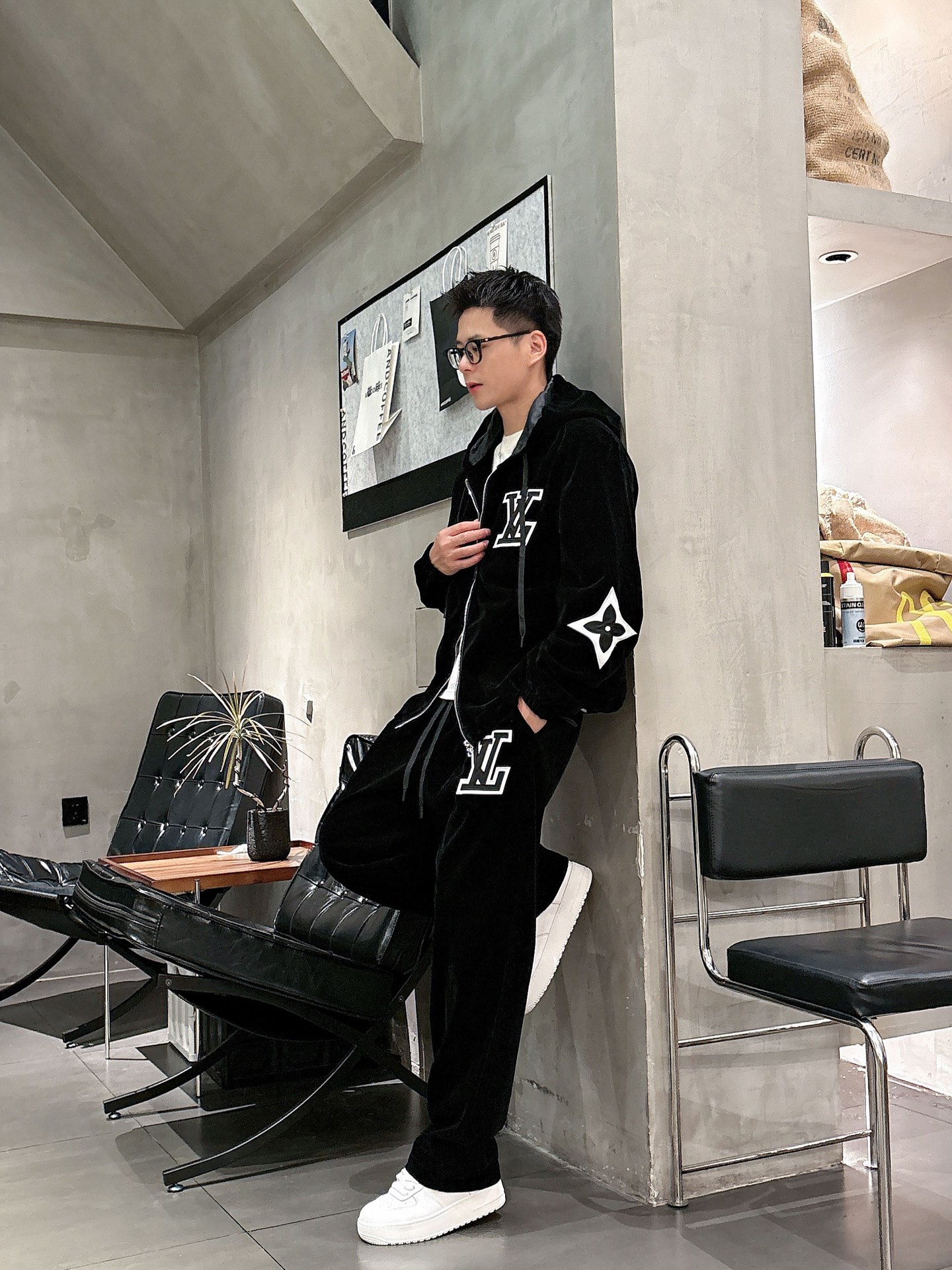 Louis Vuitton Basic Clothing Hooded M-l-xl