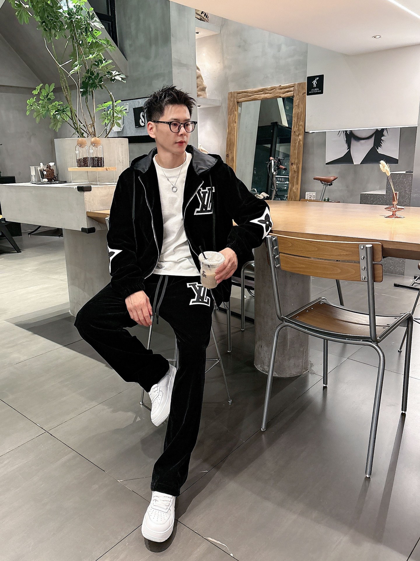 Louis Vuitton Basic Clothing Hooded M-l-xl