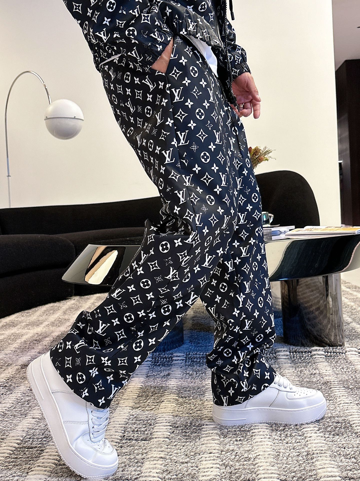 Louis Vuitton Basic Clothing Hooded M-l-xl