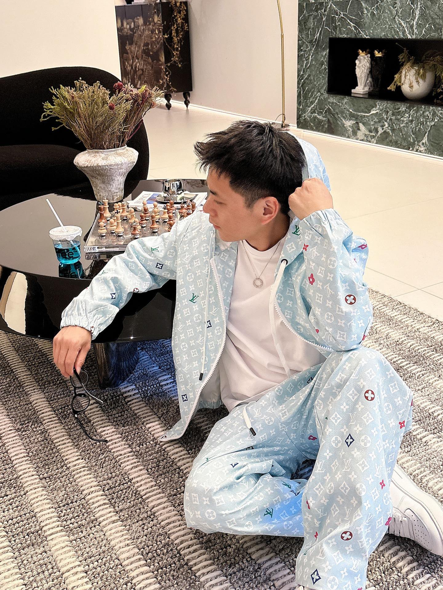 Louis Vuitton Basic Clothing Hooded M-l-xl