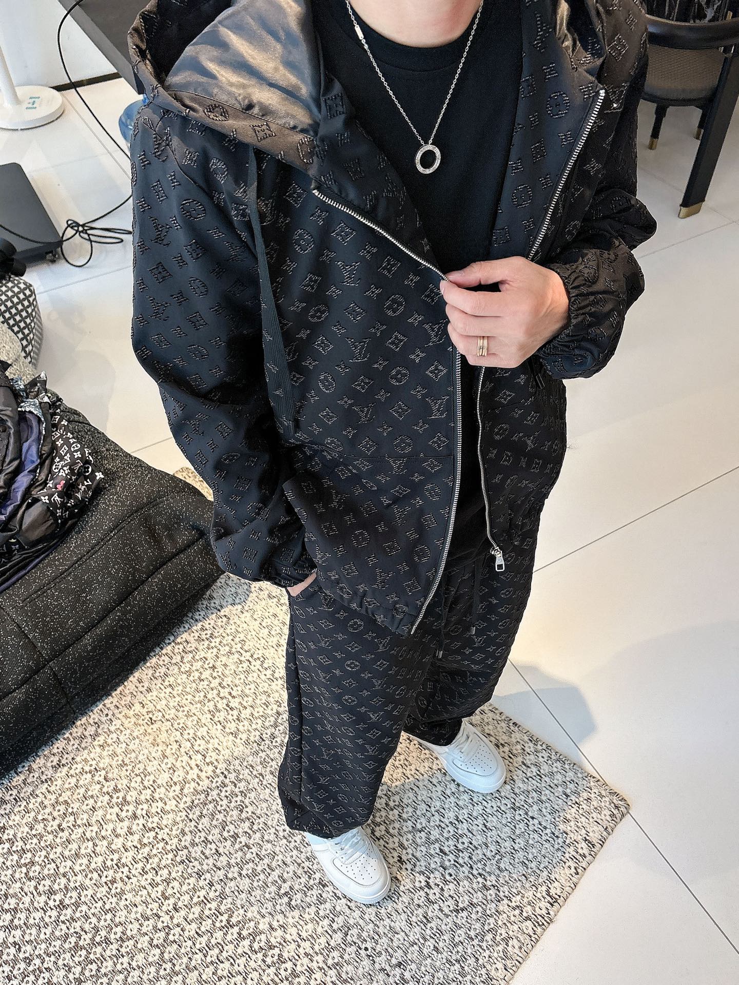 Louis Vuitton Basic Clothing Hooded M-l-xl