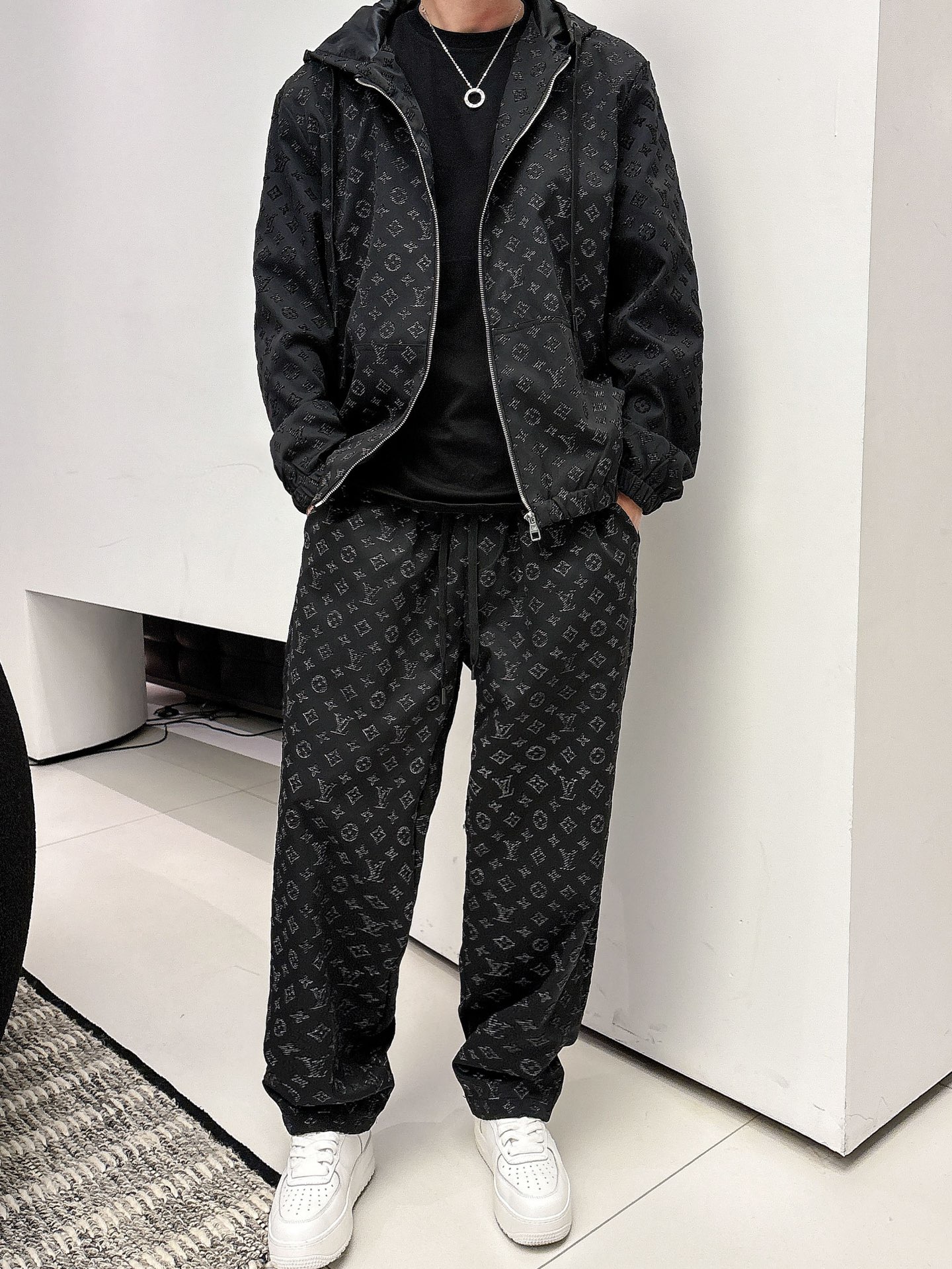 Louis Vuitton Basic Clothing Hooded M-l-xl