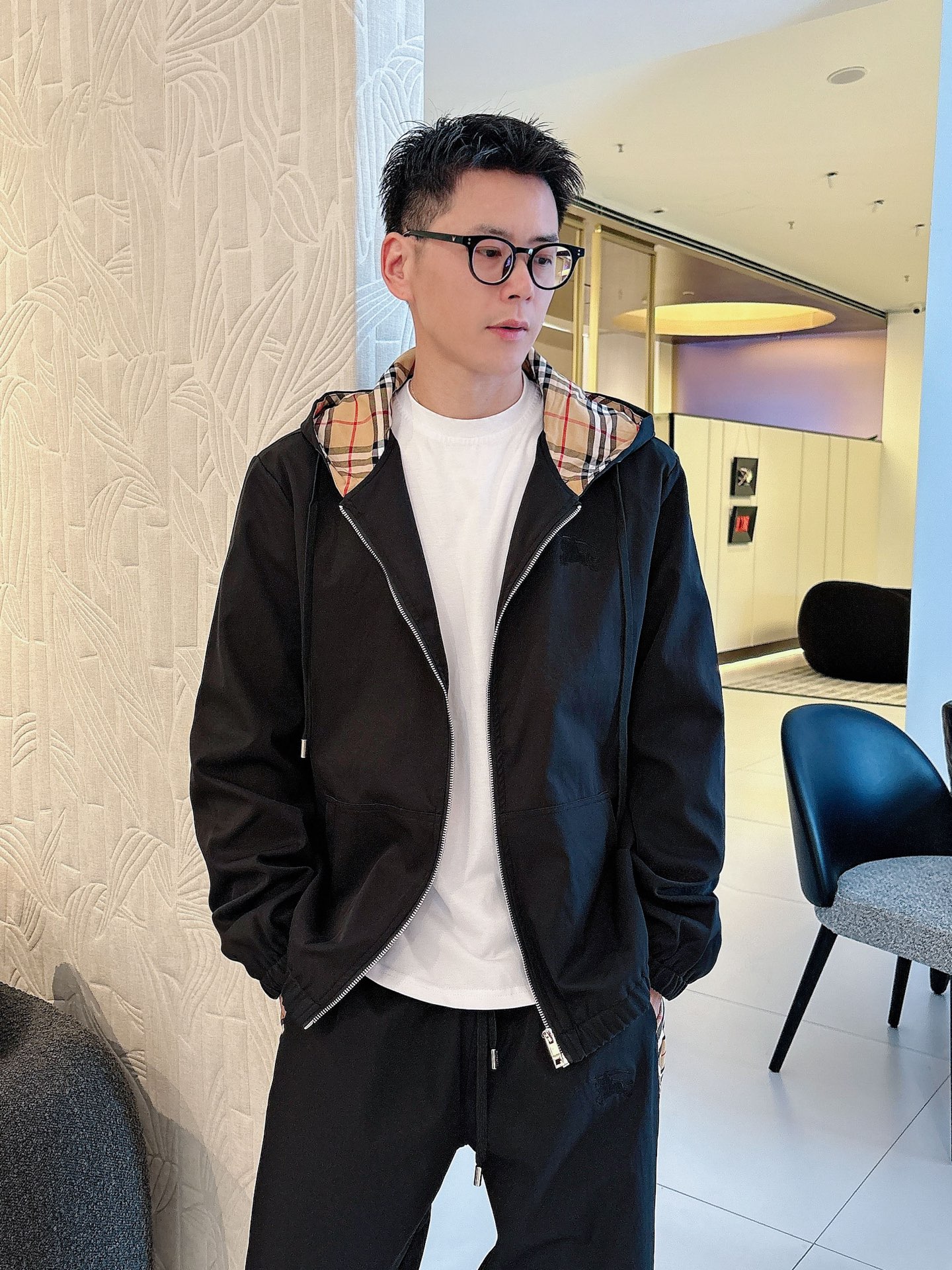 Burberry Basic Clothing Hooded M-xl