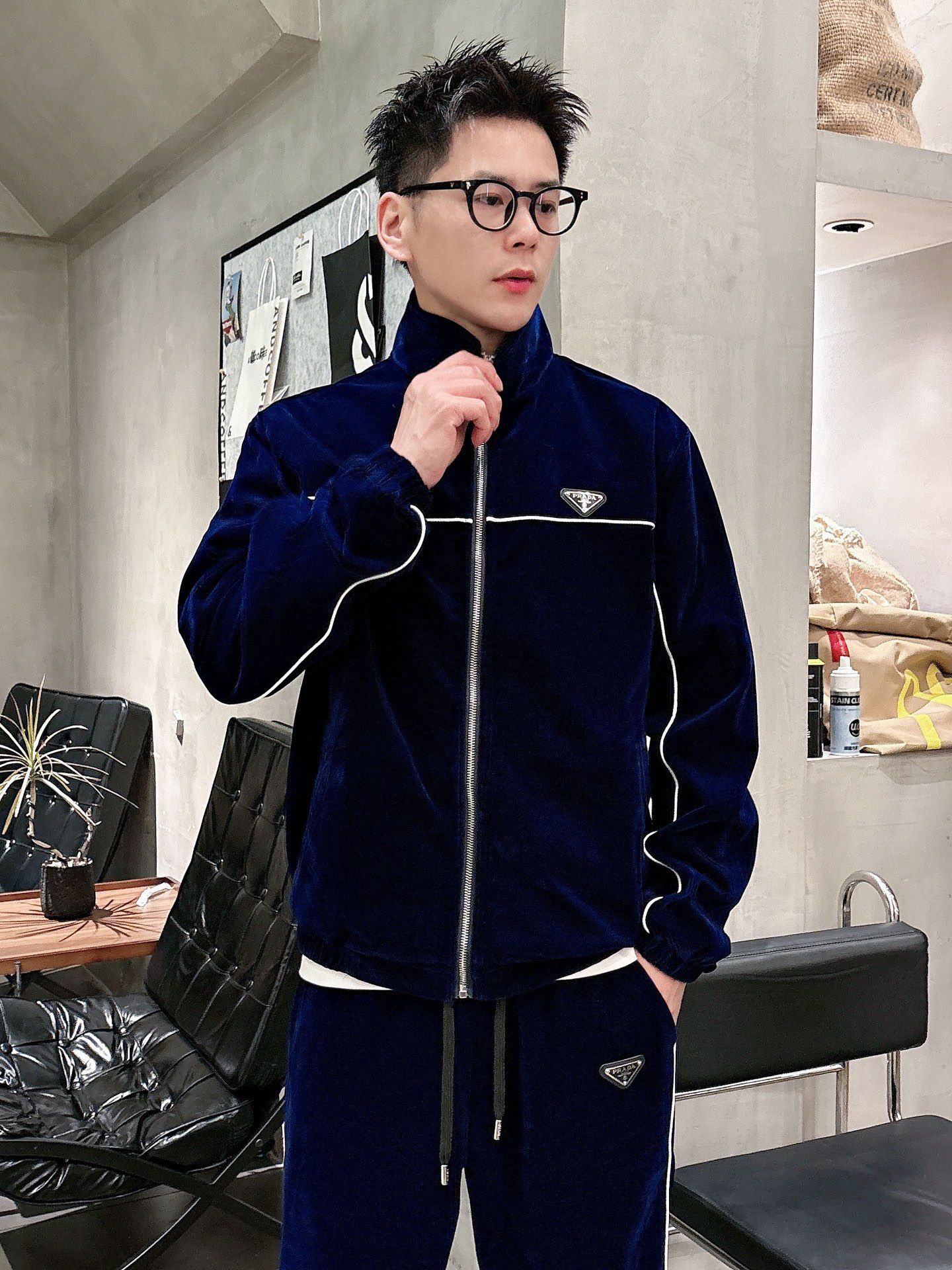Prada Basic Clothing M-xl