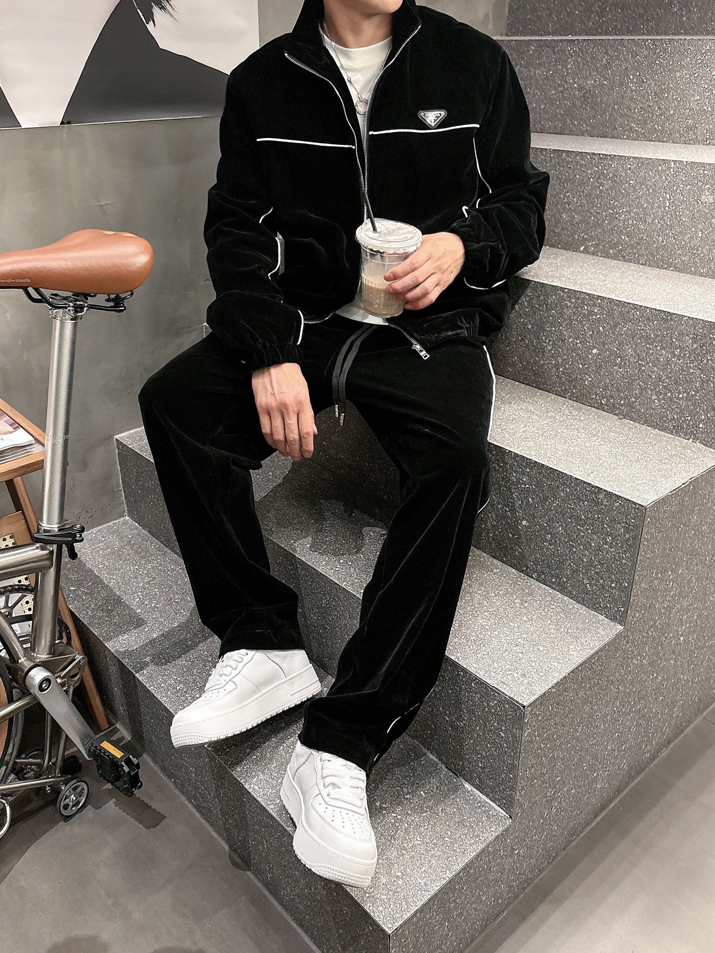 Prada Basic Clothing M-xl