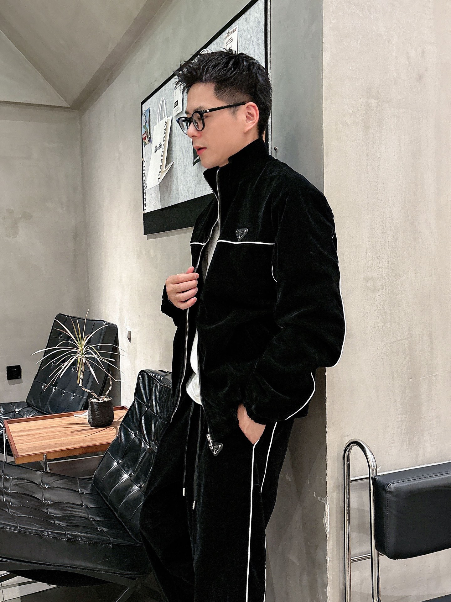 Prada Basic Clothing M-xl