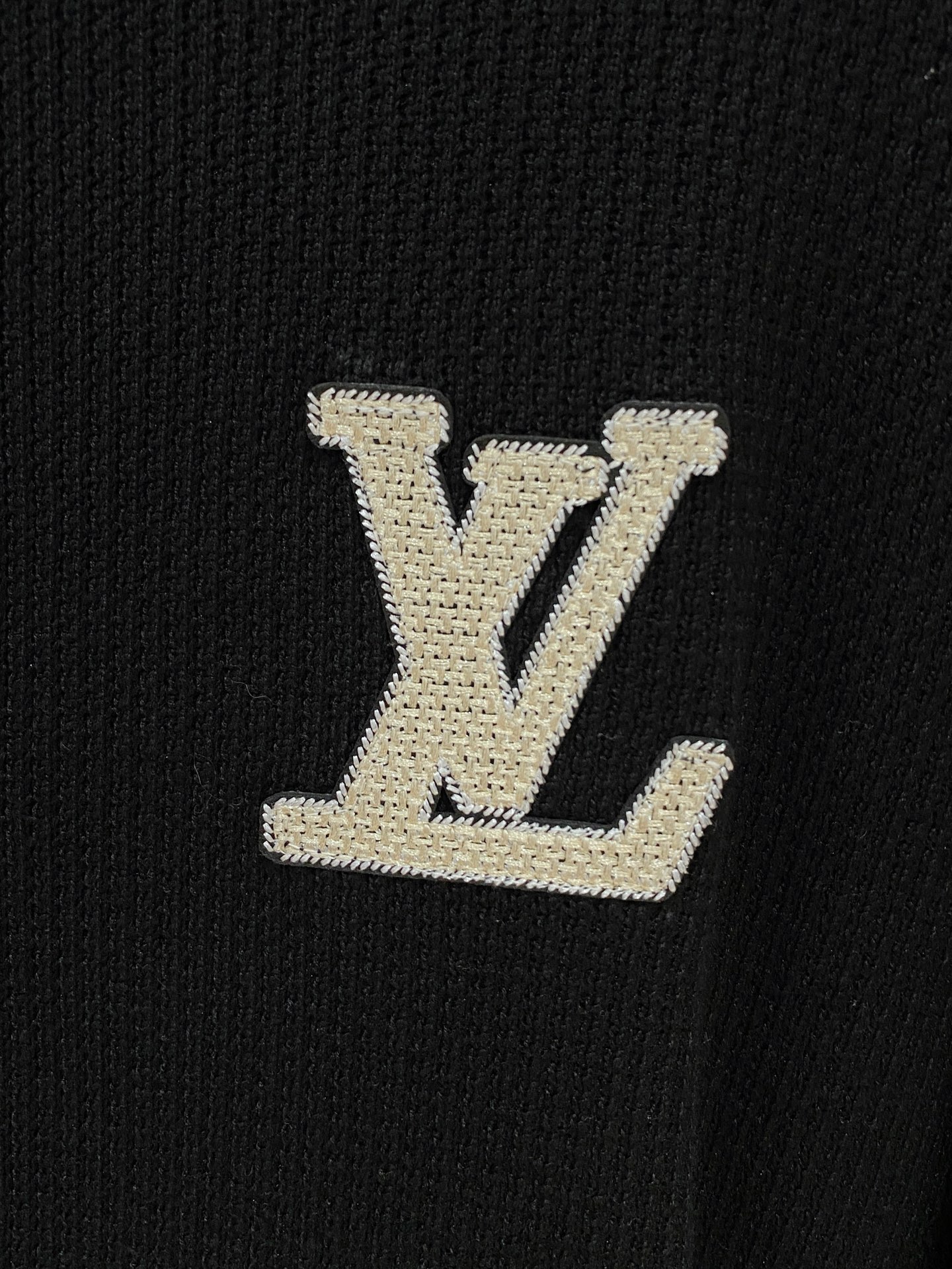 Louis Vuitton Basic Clothing Wool M-l-xl