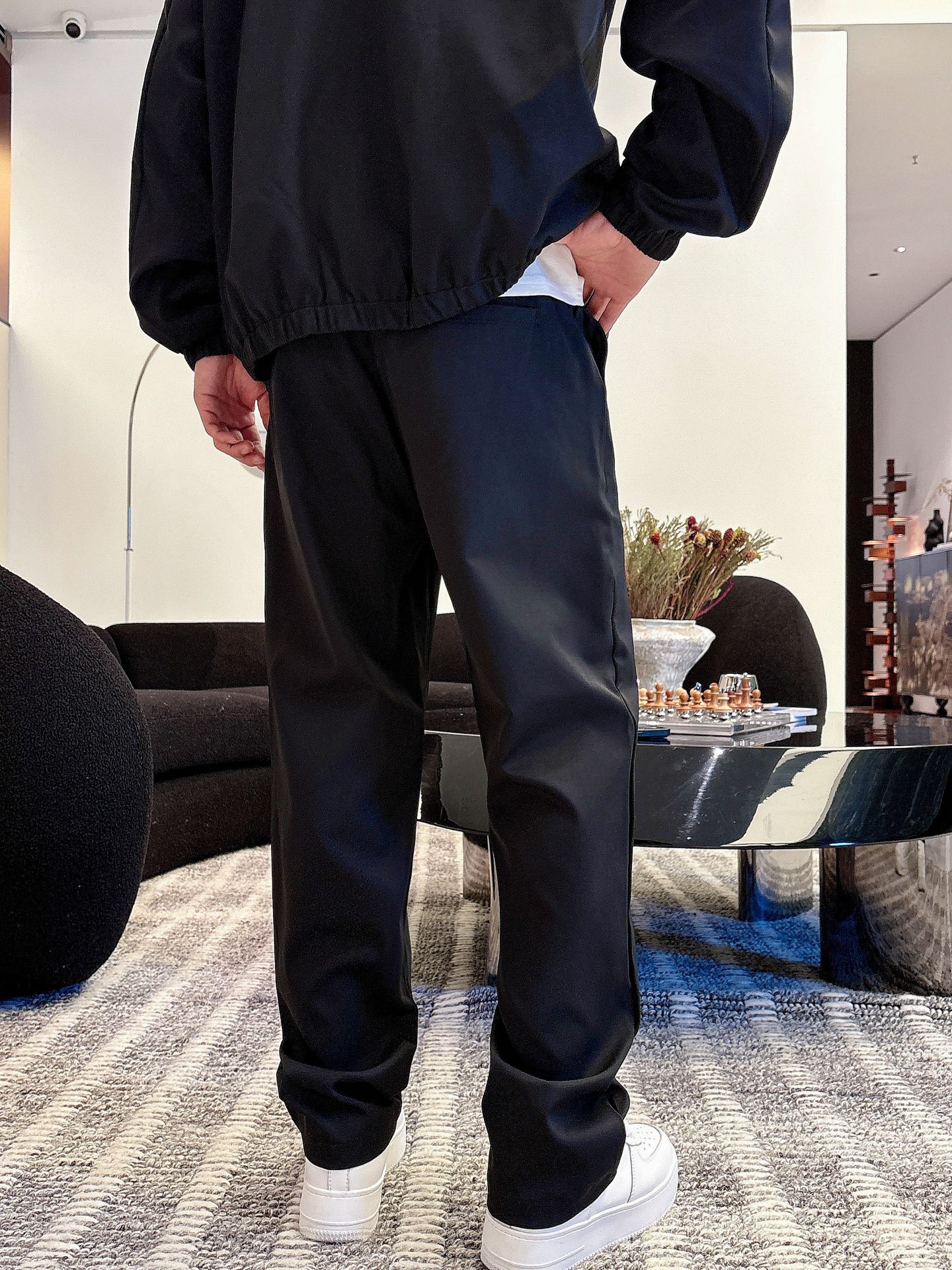 Louis Vuitton Basic Clothing M-l-xl