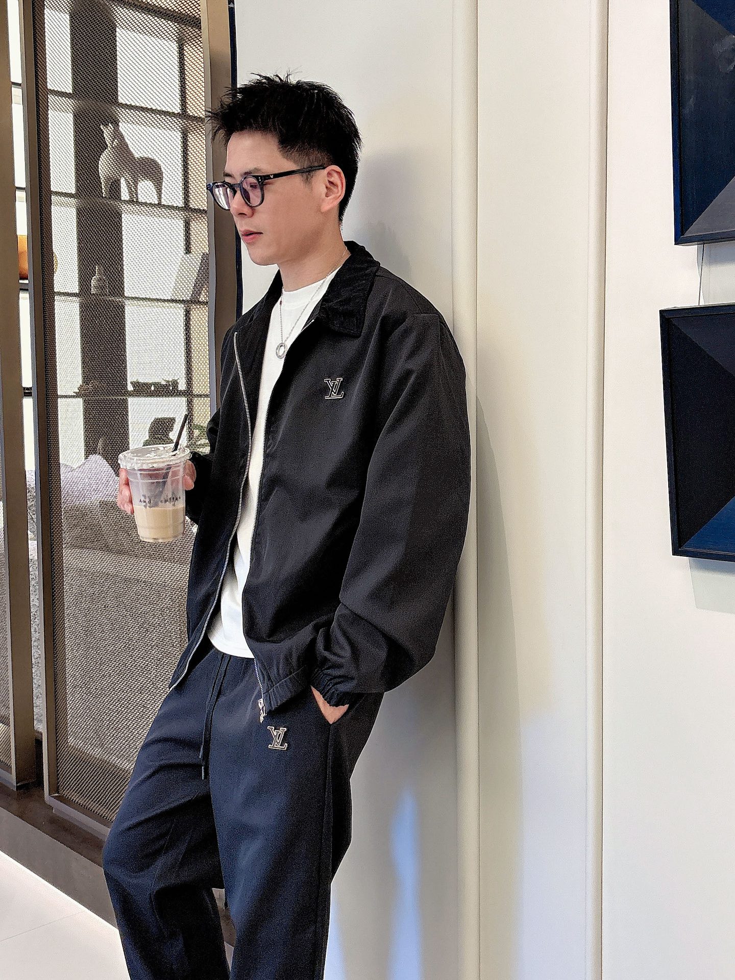 Louis Vuitton Basic Clothing M-l-xl