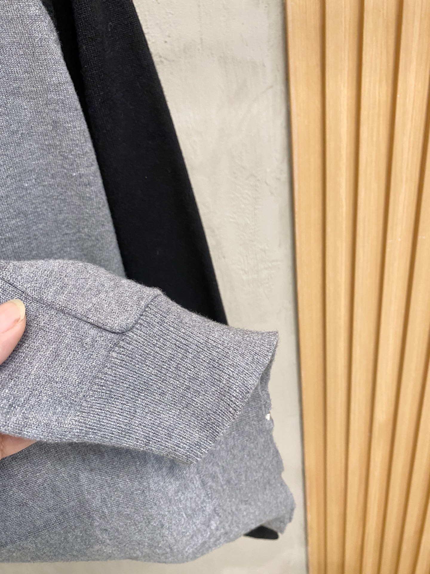 Louis Vuitton Basic Clothing Wool M-l-xl