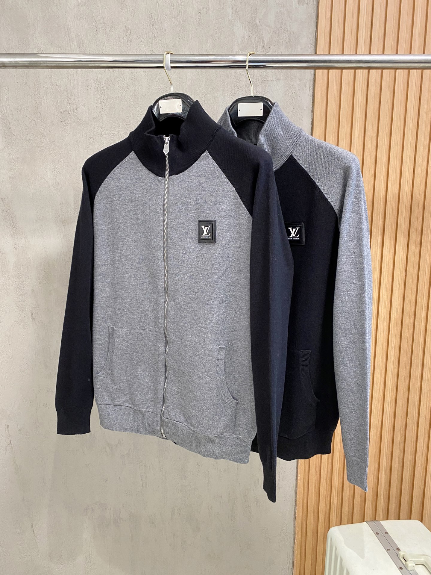 Louis Vuitton Basic Clothing Wool M-l-xl