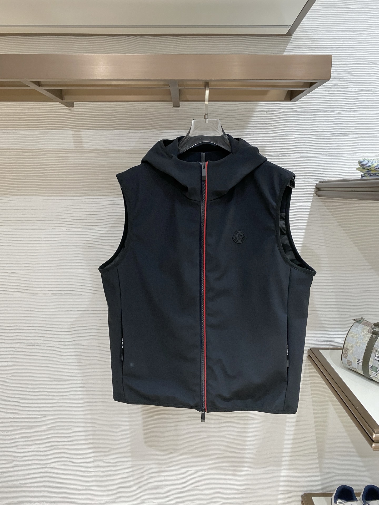 Moncler Vest S-m-l-xxxl