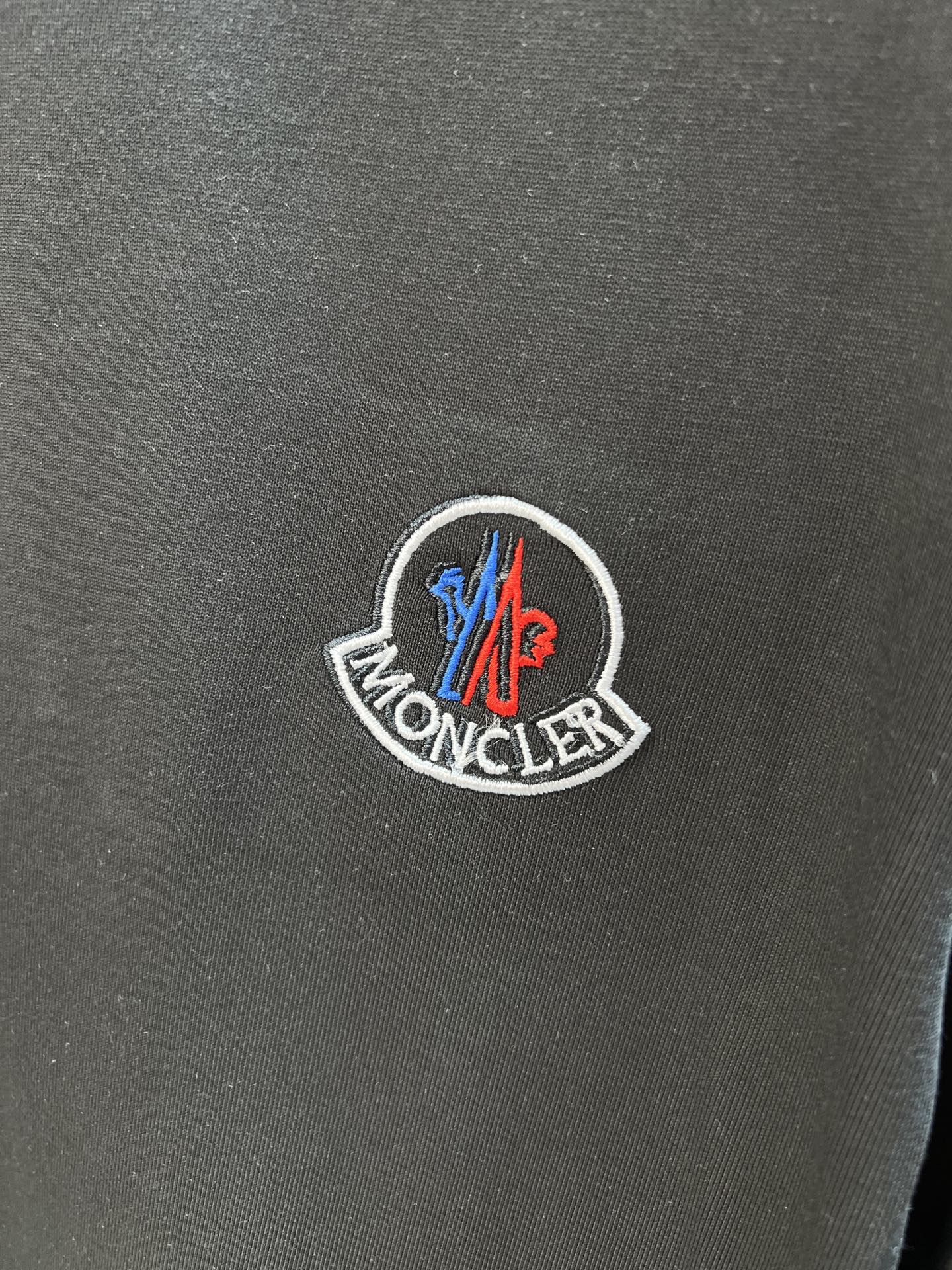 Moncler Basic Clothing M-l-xxxl-175140