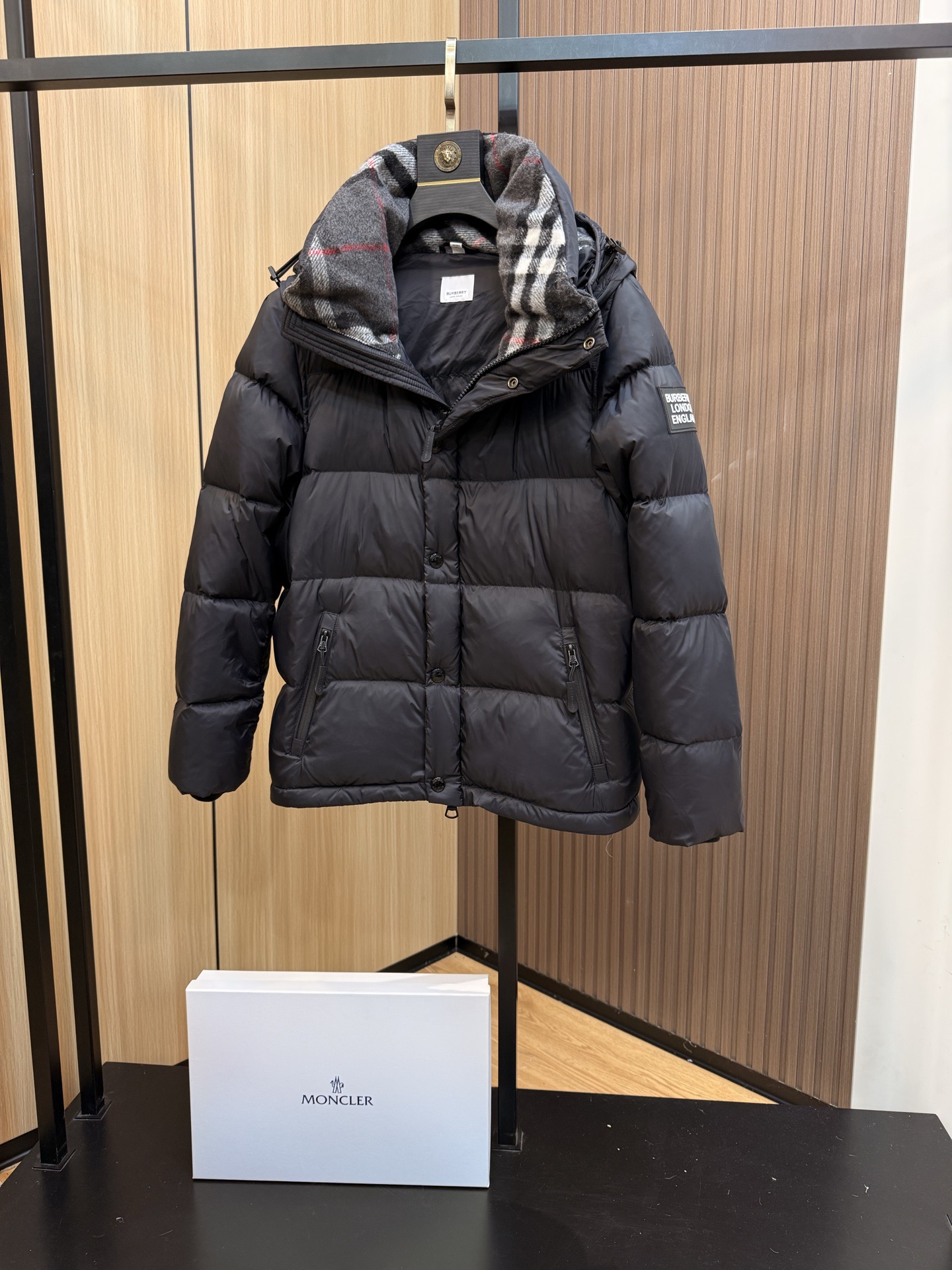Burberry Couple Down Jacket Goose Down M-l-xl