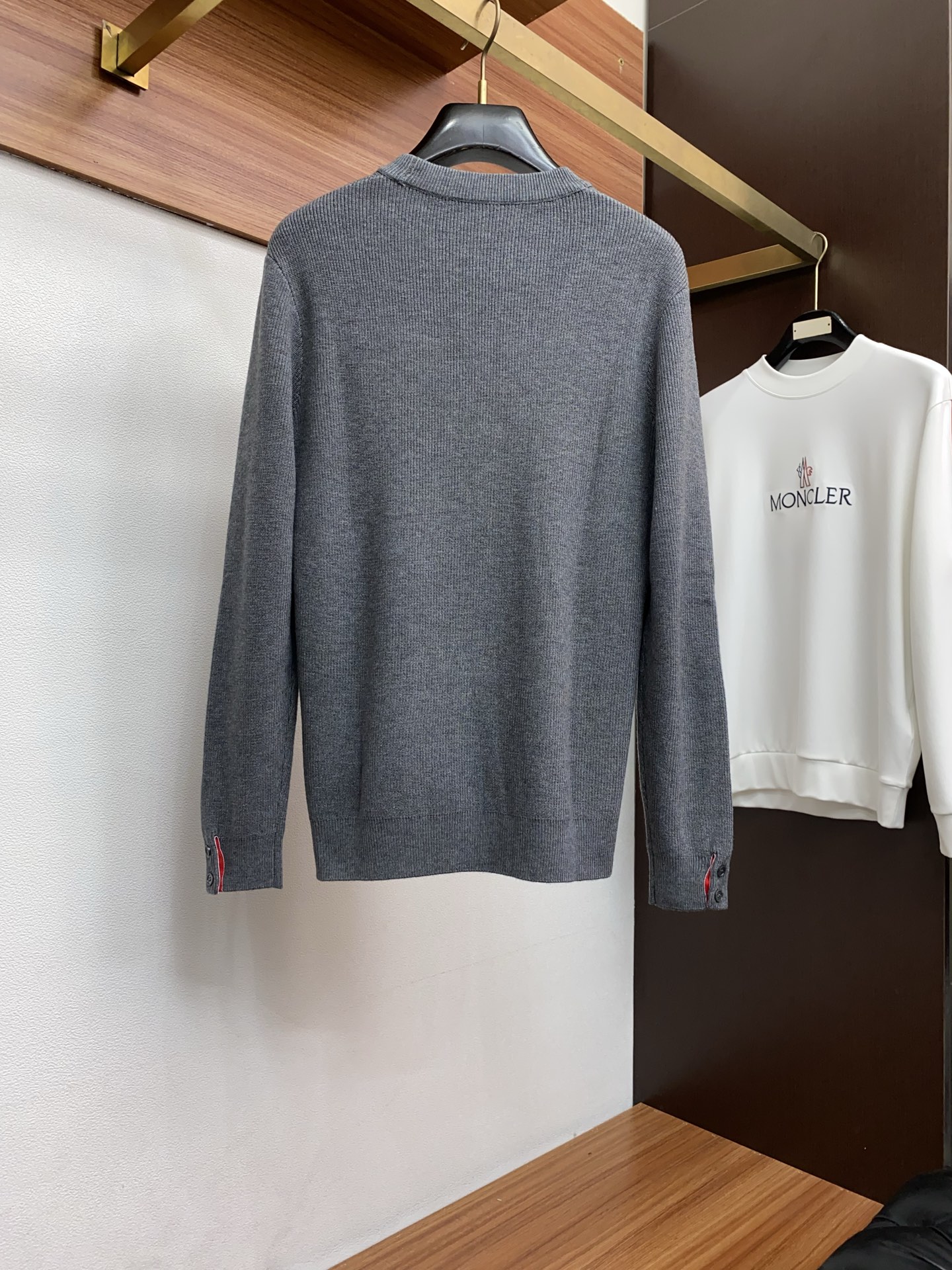 Burberry Basic Clothing Wool M-xl