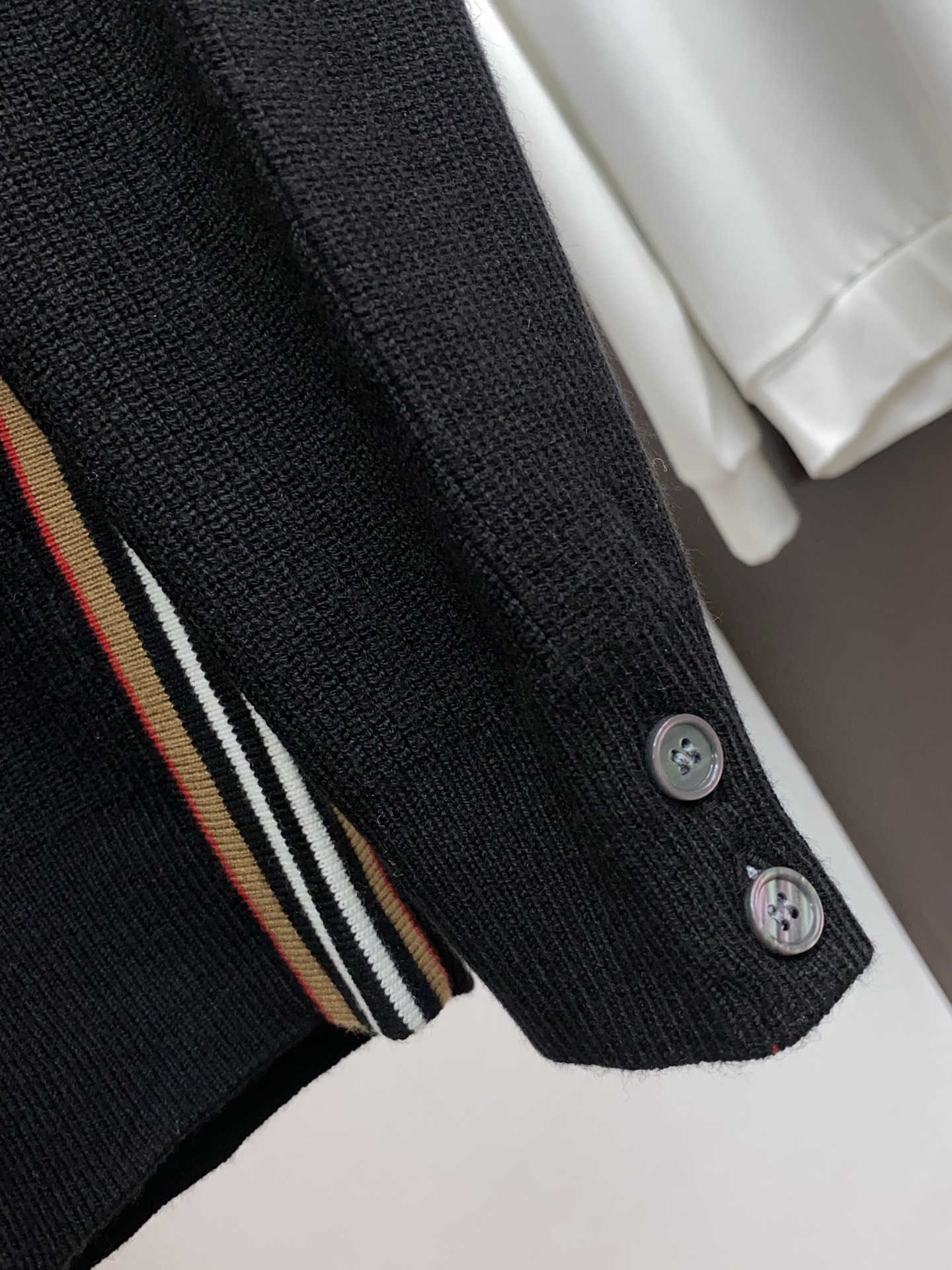Burberry Basic Clothing Wool M-xl