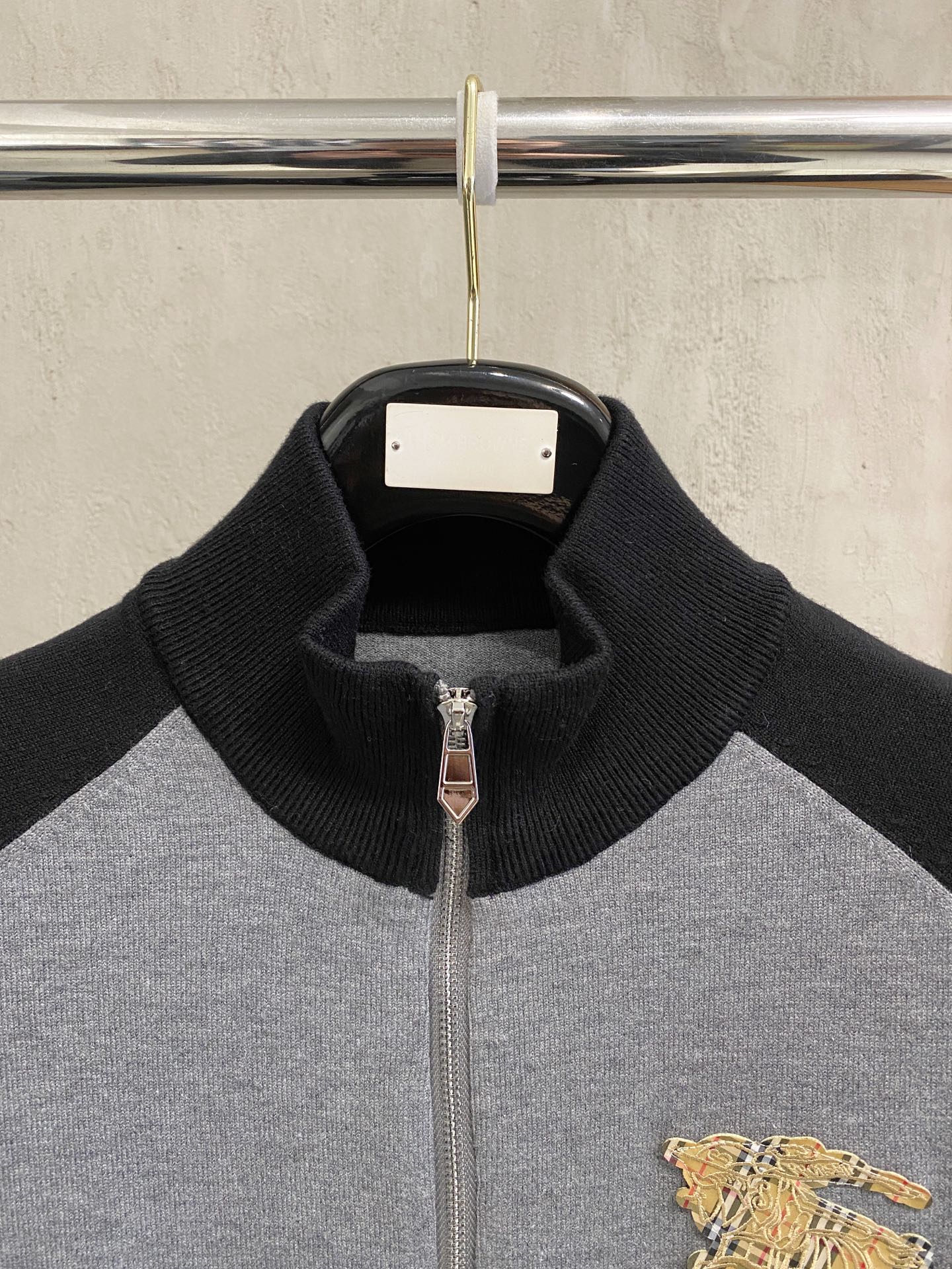 Burberry Basic Clothing Wool M-xl
