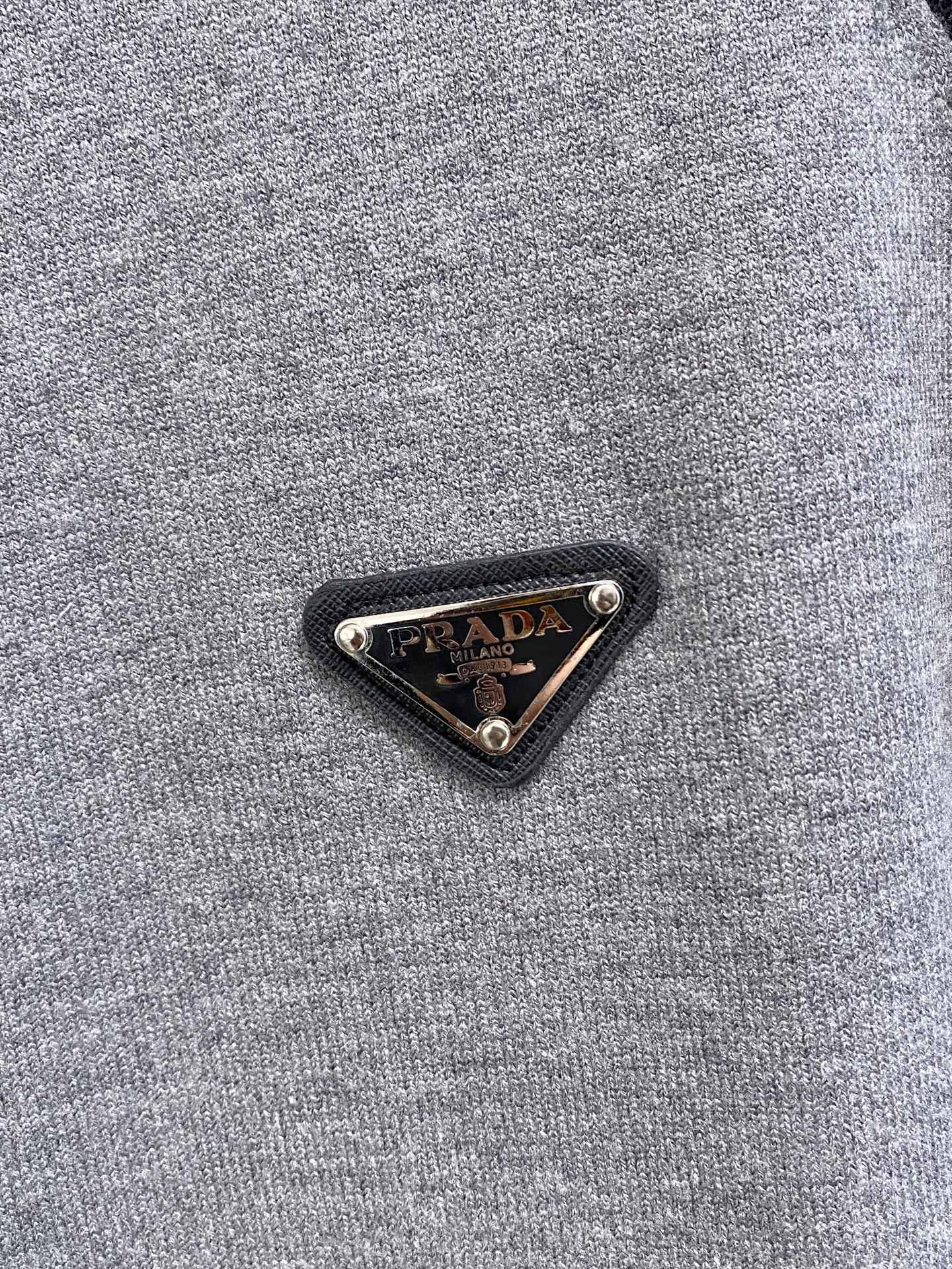 Prada Basic Clothing Wool M-xl