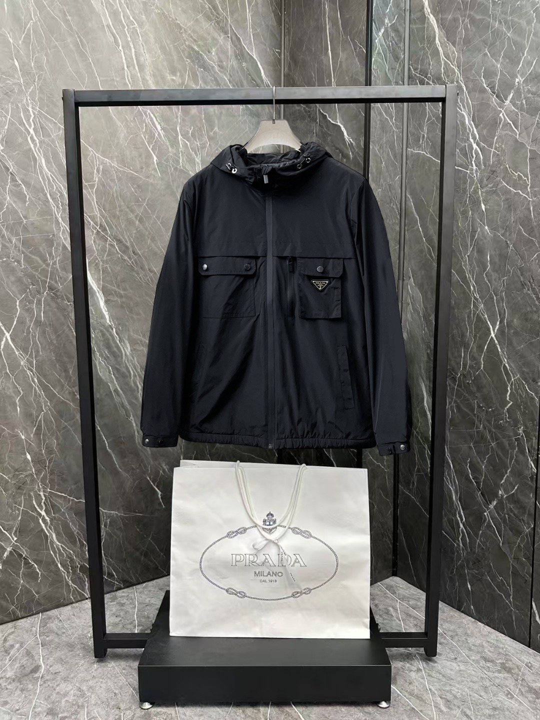 Prada Couple Down Jacket Cotton M-l-xl