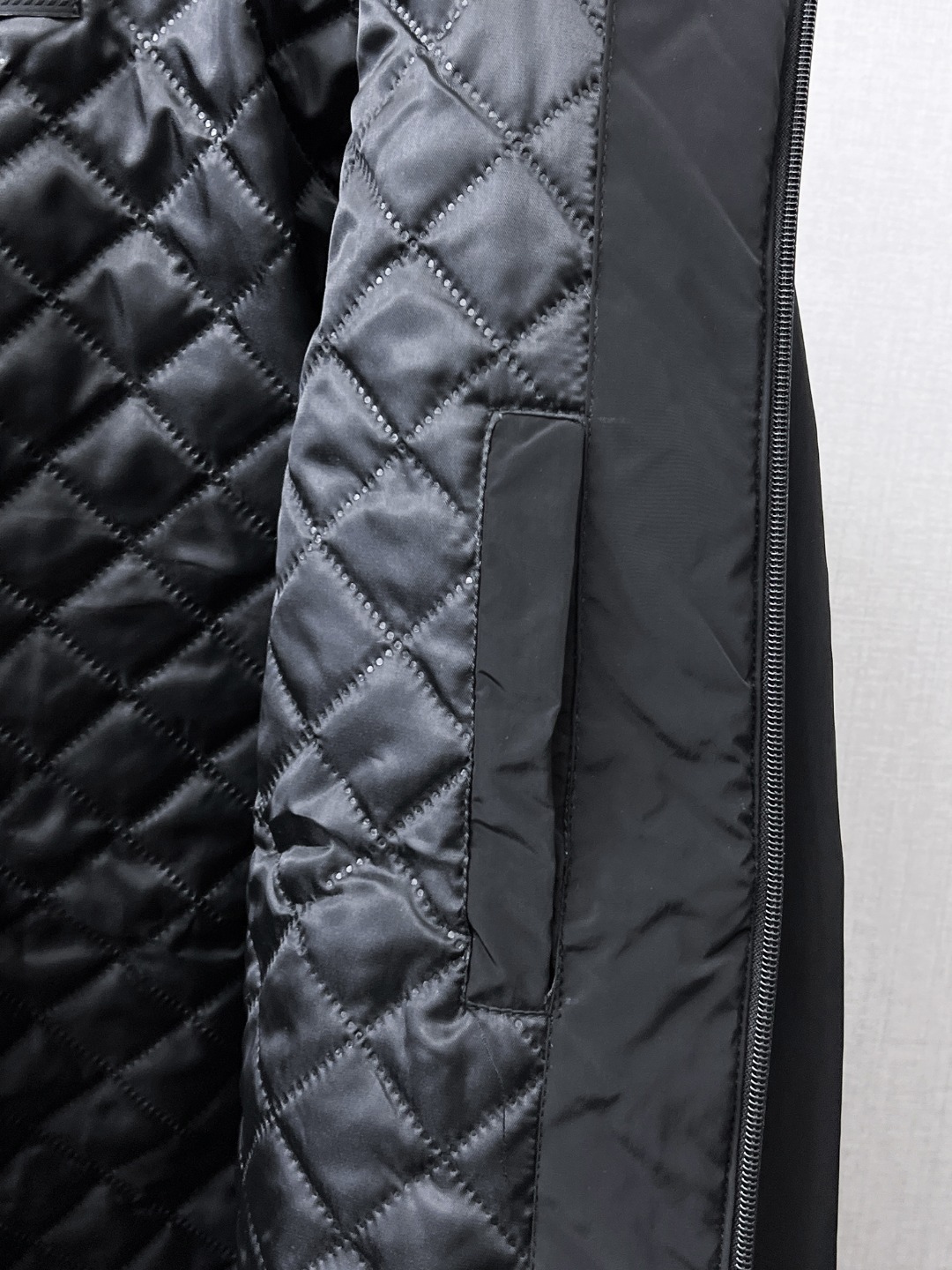 Prada Couple Down Jacket Cotton M-l-xl