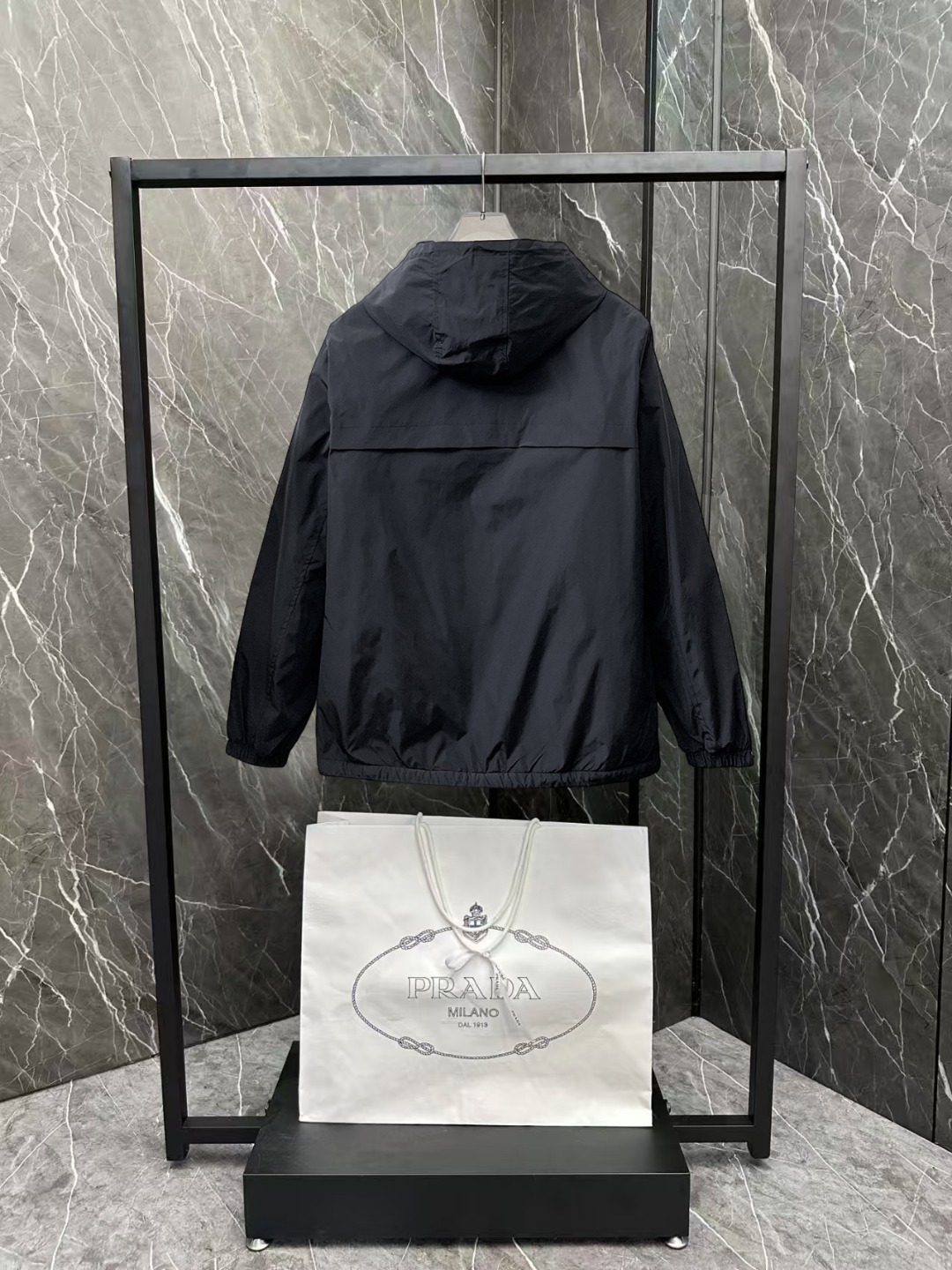 Prada Couple Down Jacket Cotton M-l-xl