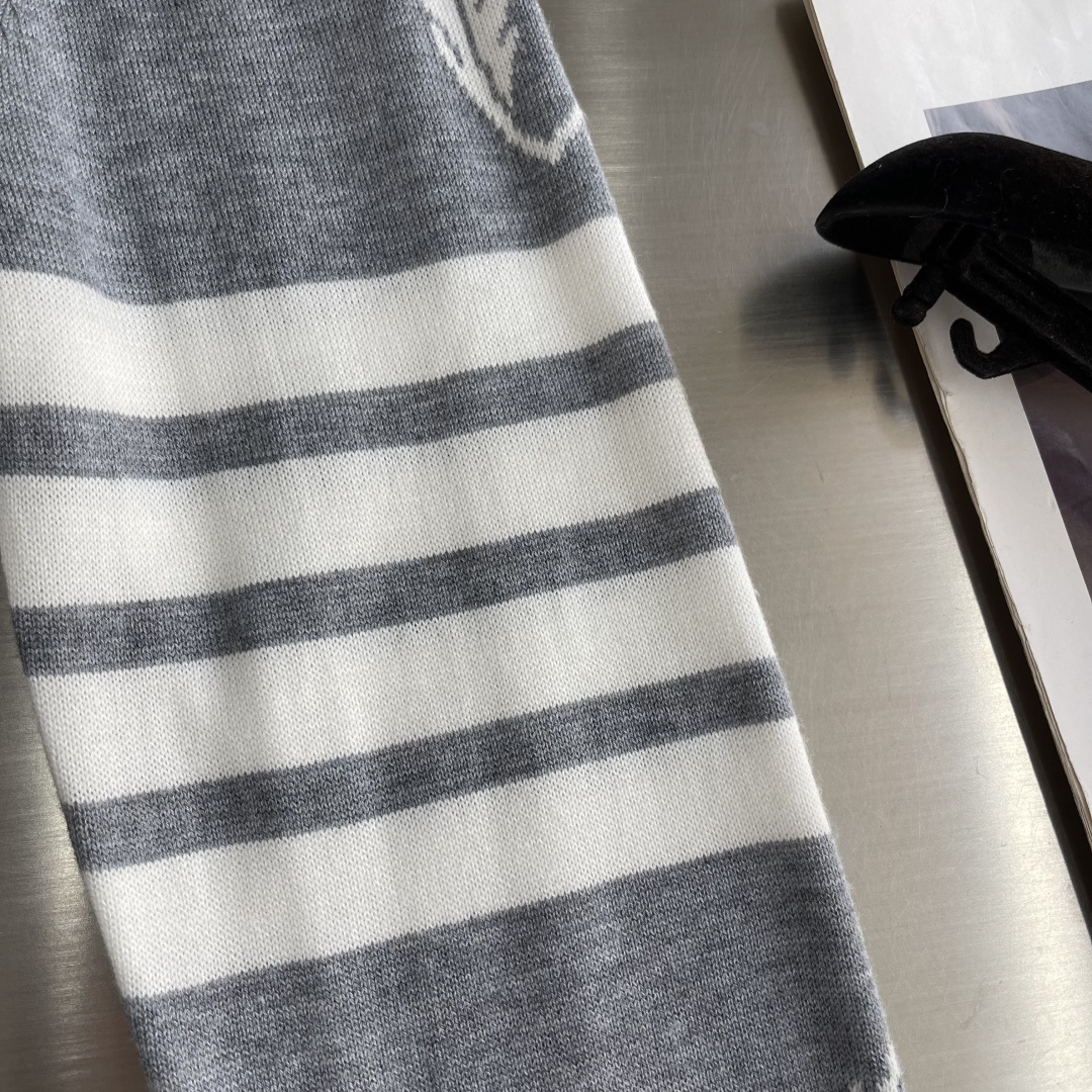 Thom Browne Couple Basic Clothing Knitted L