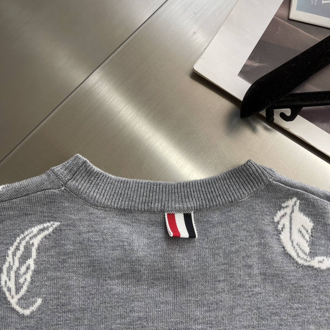 Thom Browne Couple Basic Clothing Knitted L