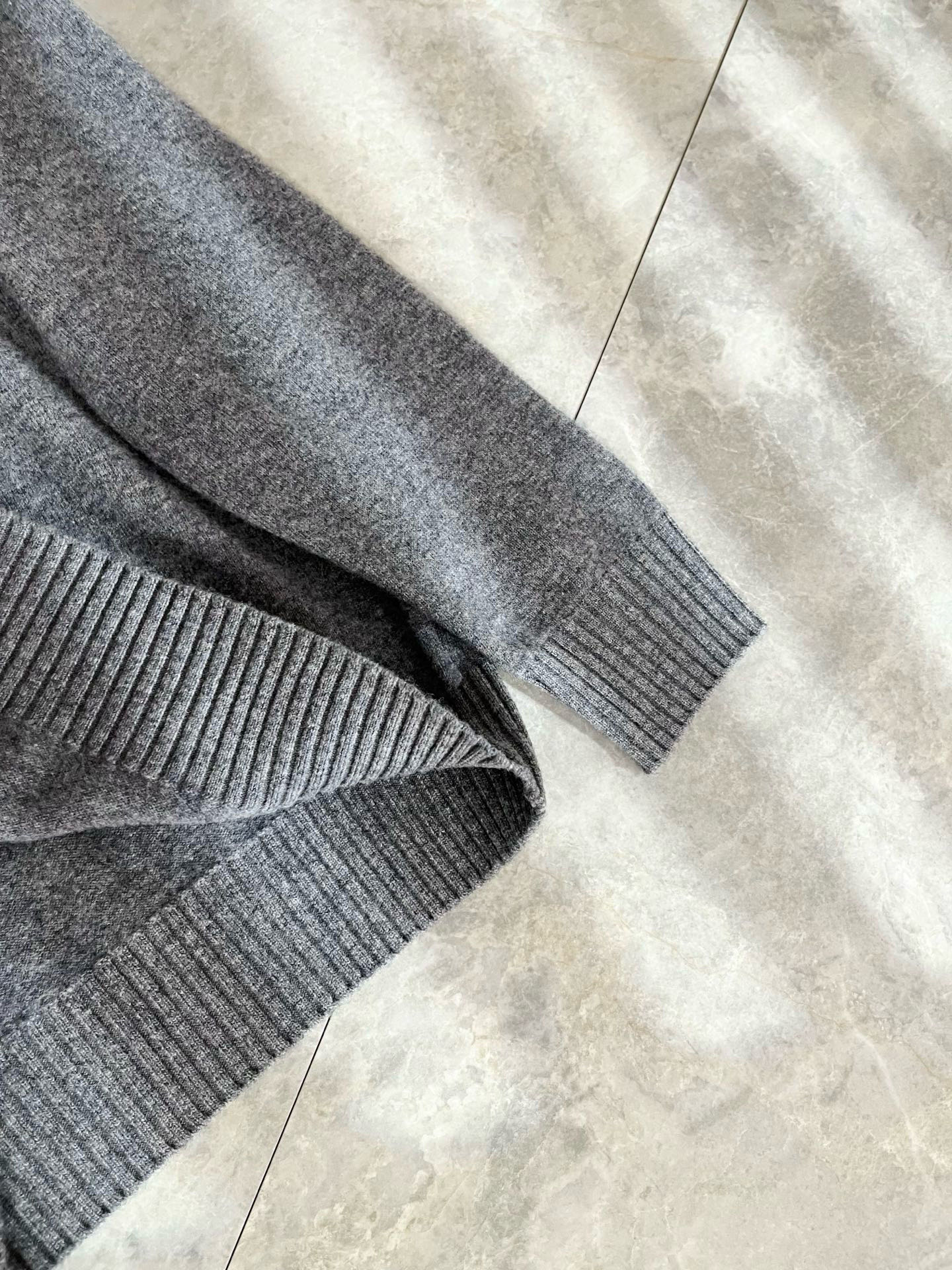 Burberry Basic Clothing Wool M-l-xl