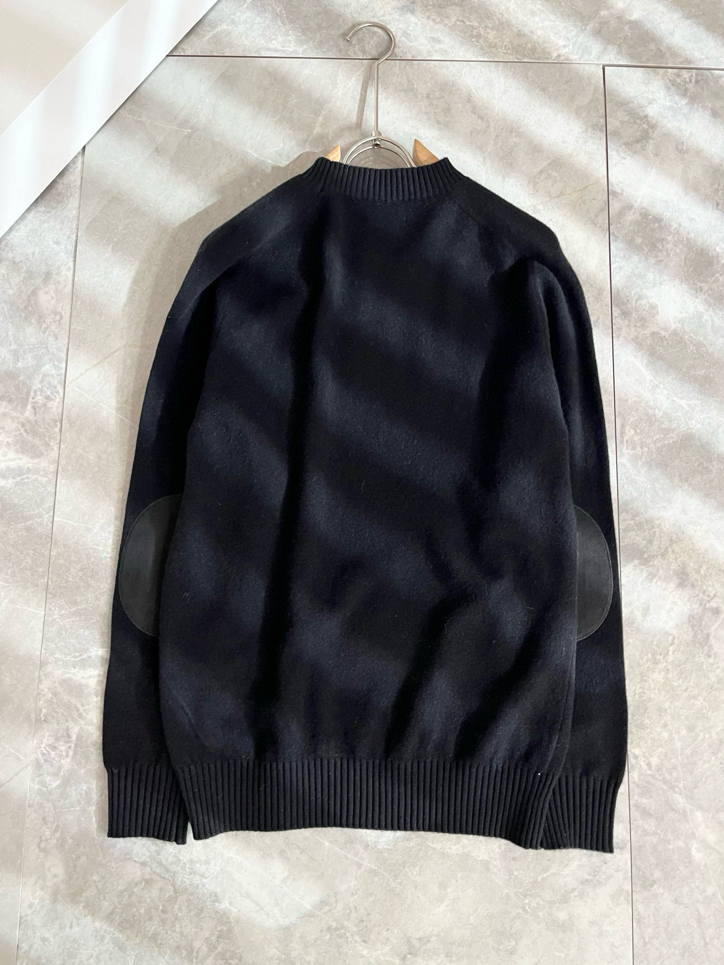 Burberry Basic Clothing Wool M-l-xl