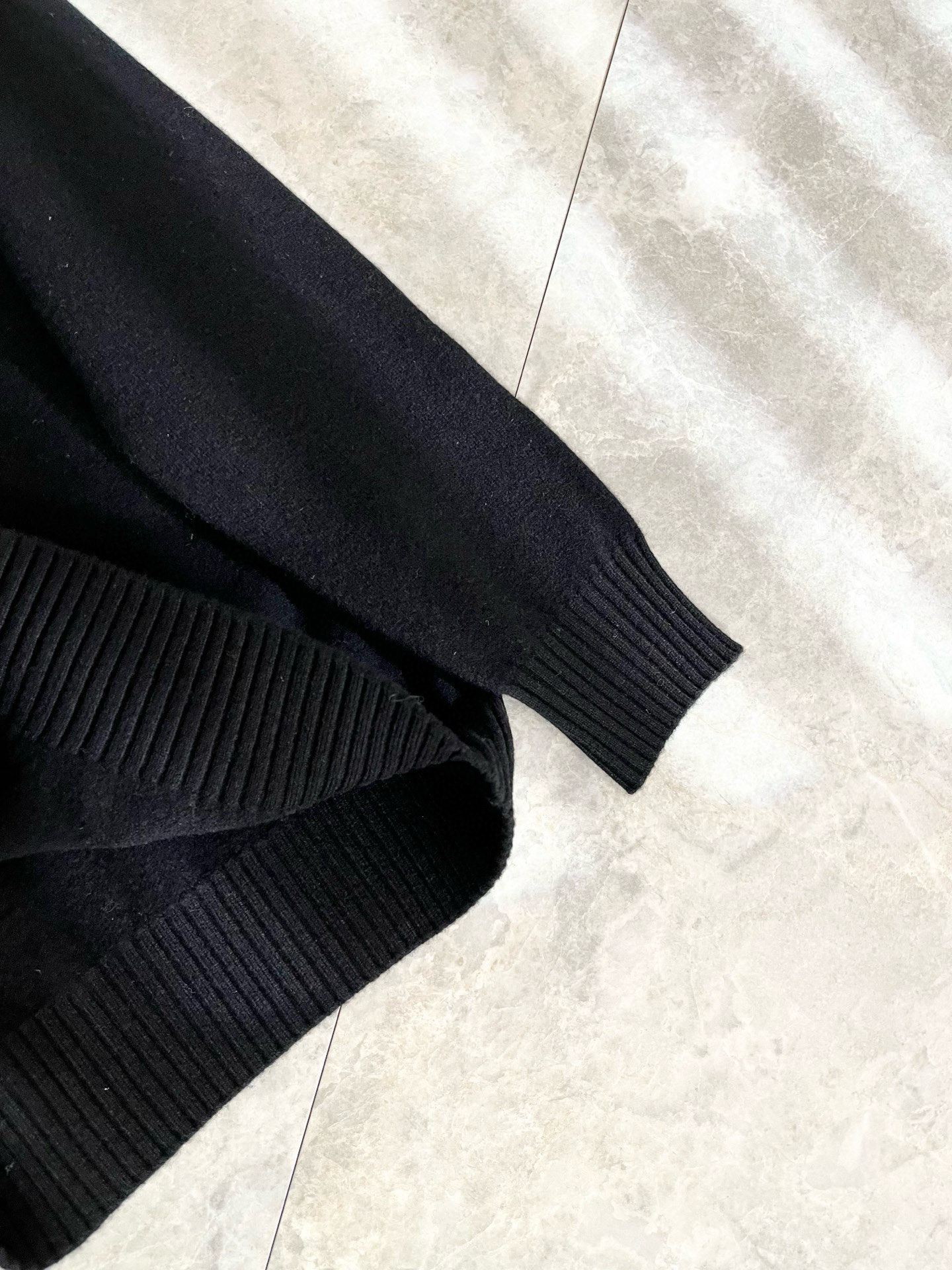 Burberry Basic Clothing Wool M-l-xl