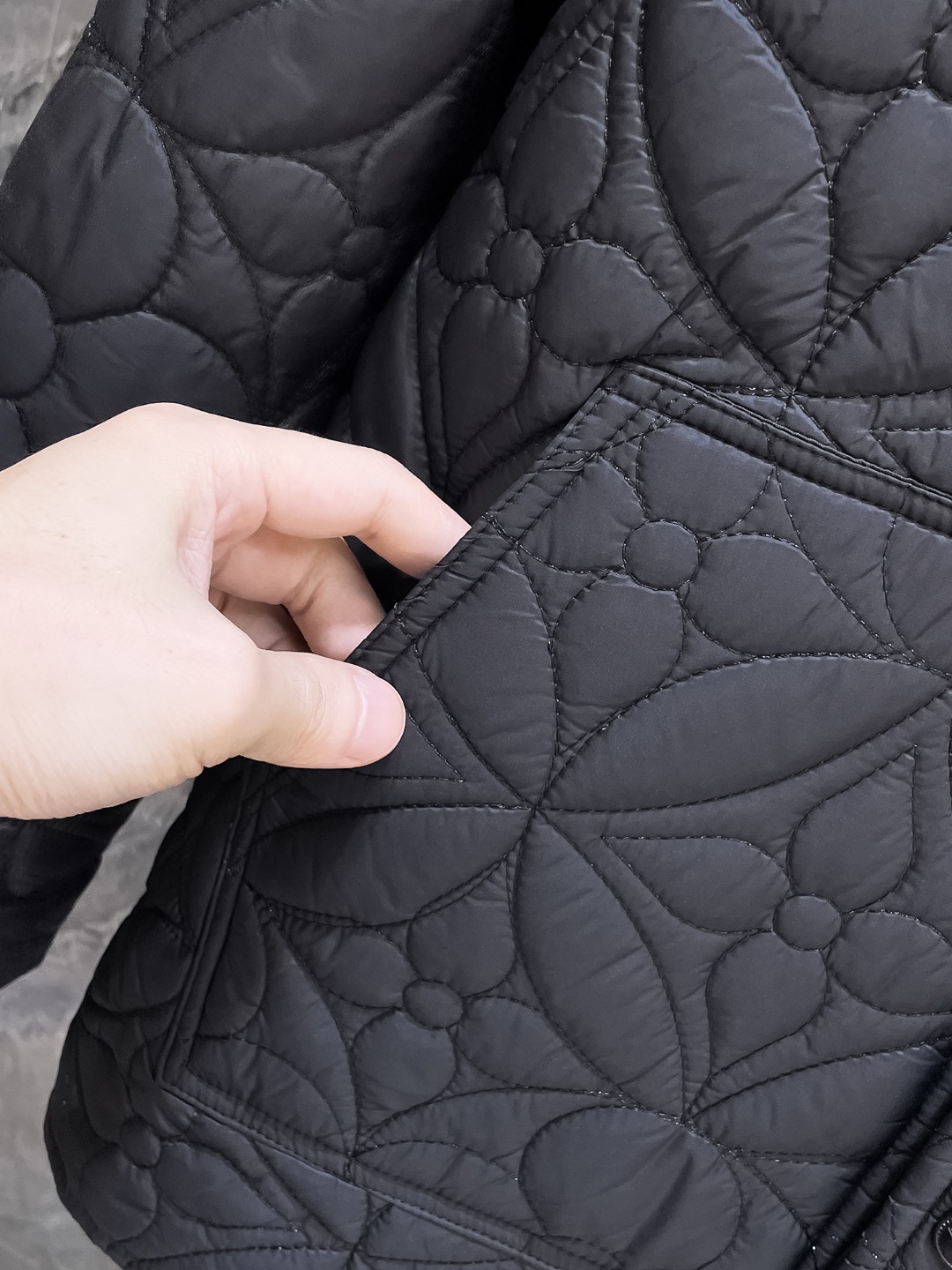 Louis Vuitton Couple Down Jacket Cotton M-l-xl