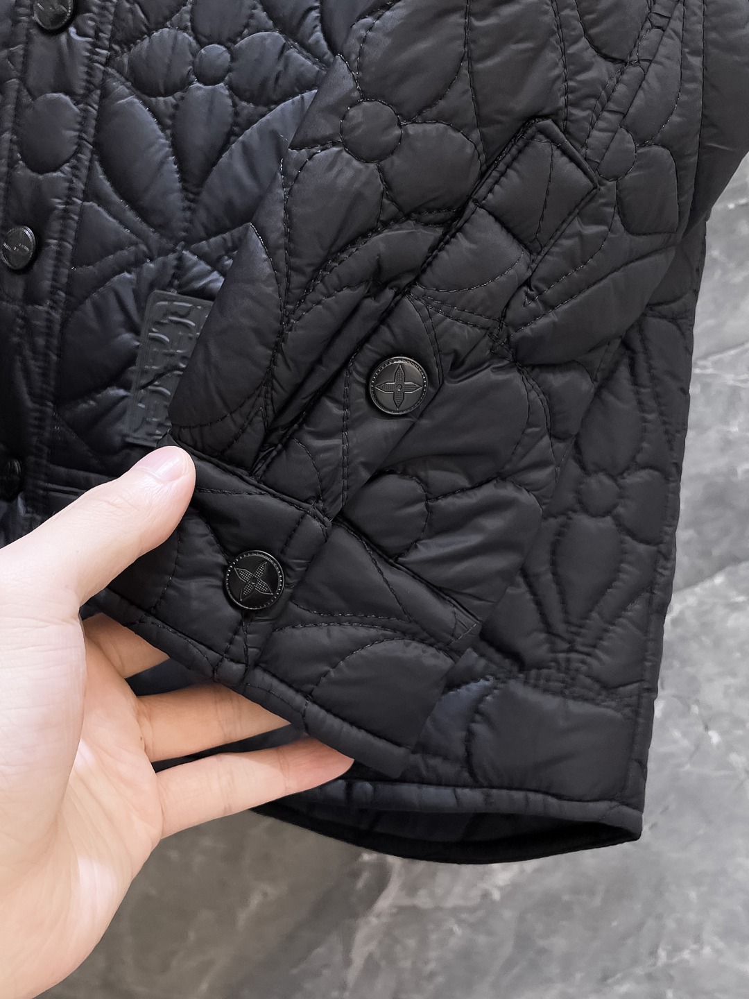 Louis Vuitton Couple Down Jacket Cotton M-l-xl