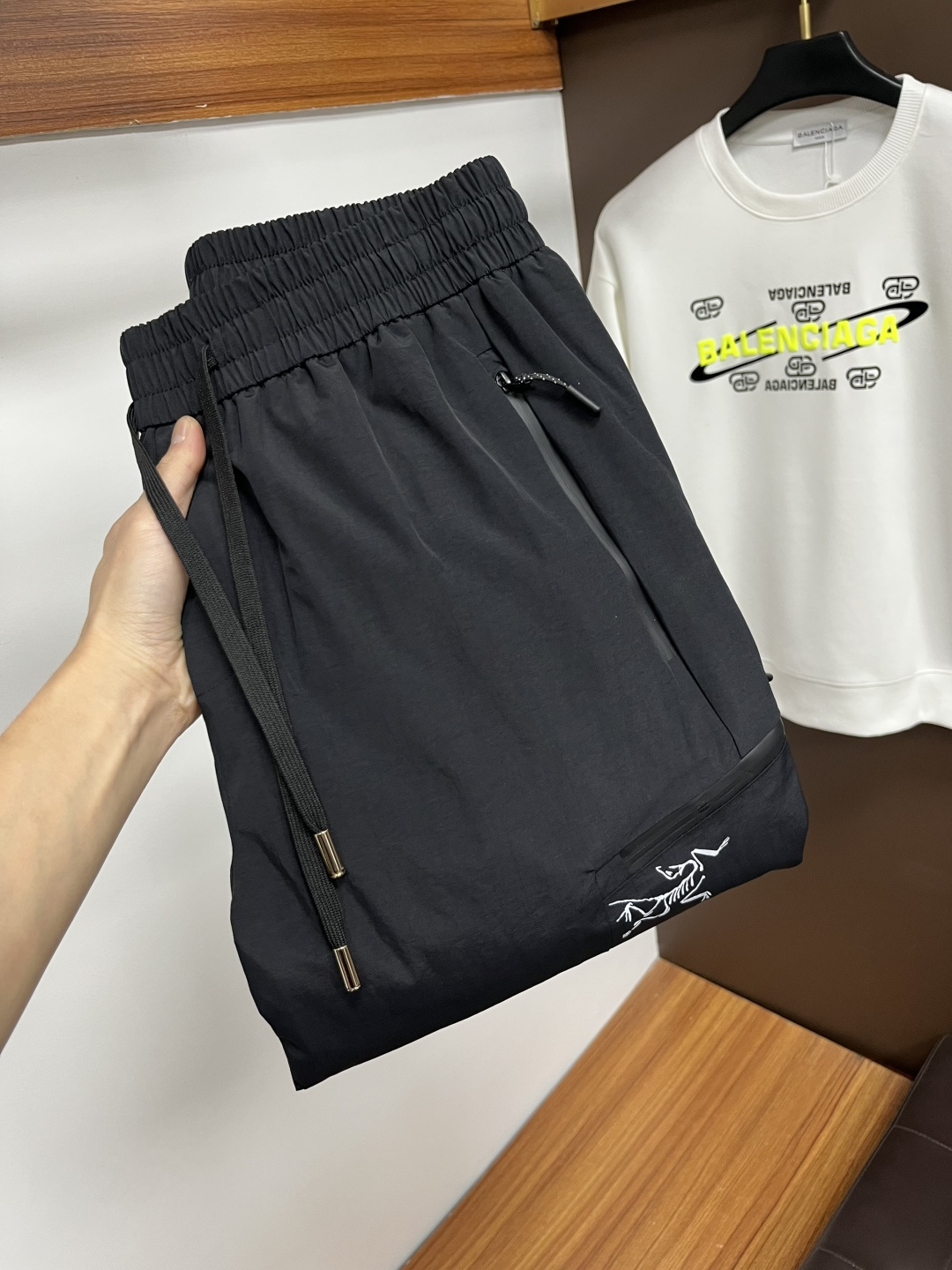 Arcteryx Male Basic Clothing White Duck Down