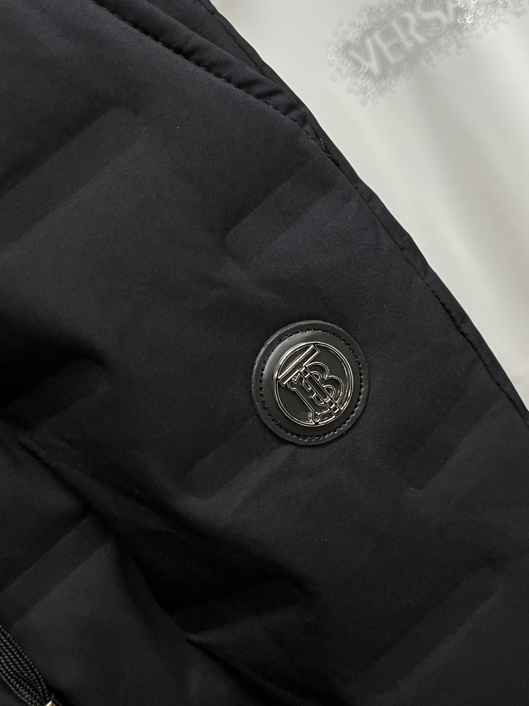 Burberry Male Basic Clothing White Duck Down