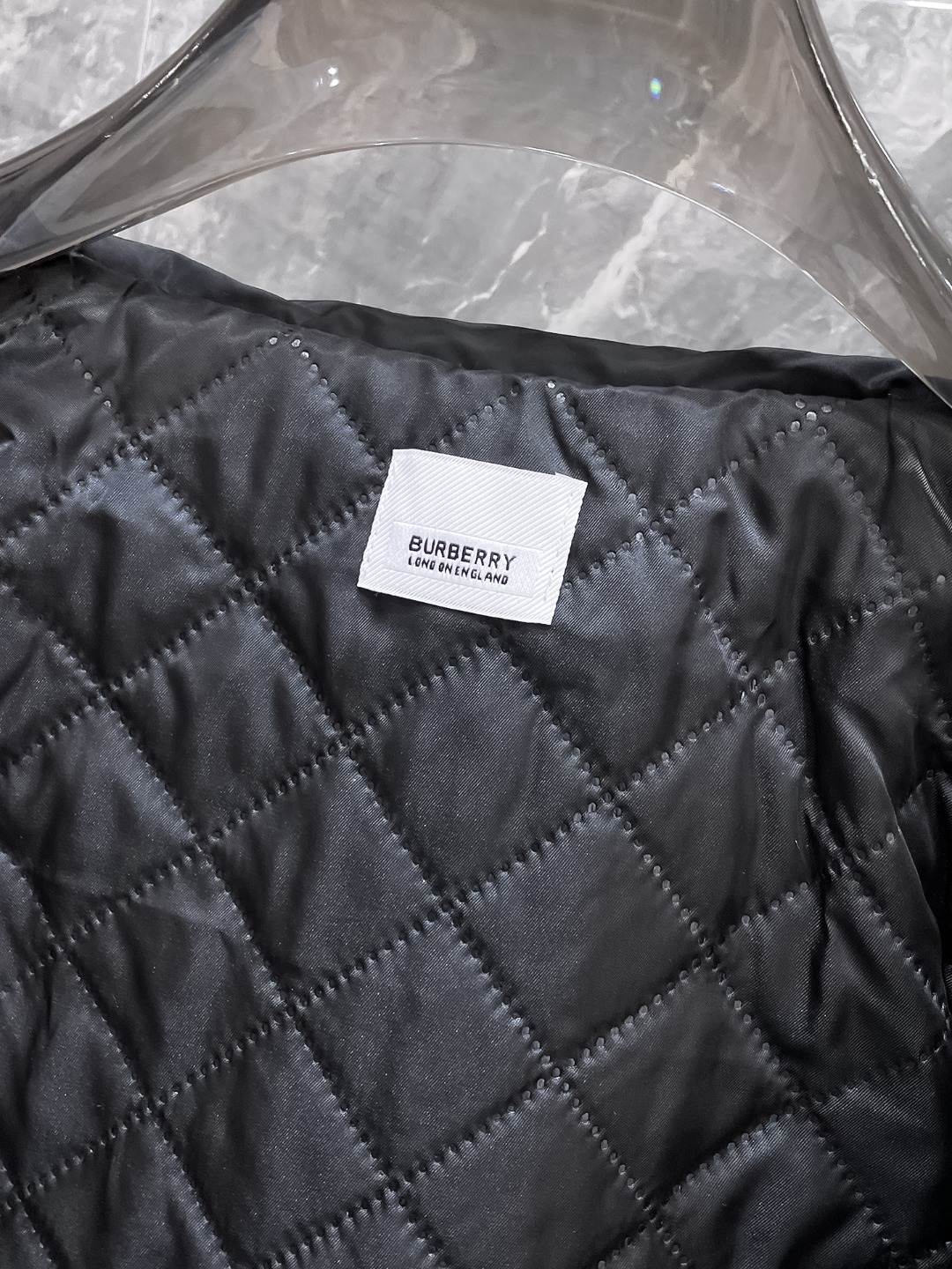 Burberry Couple Down Jacket Cotton M-l-xl