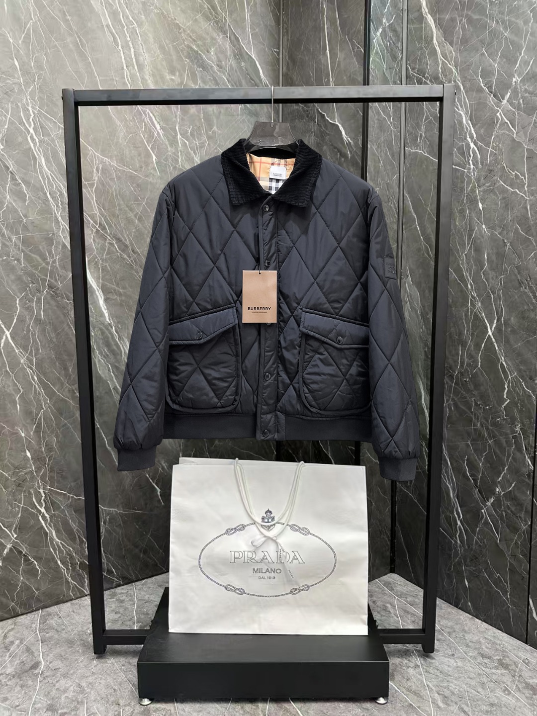 Burberry Couple Down Jacket Cotton M-l-xl