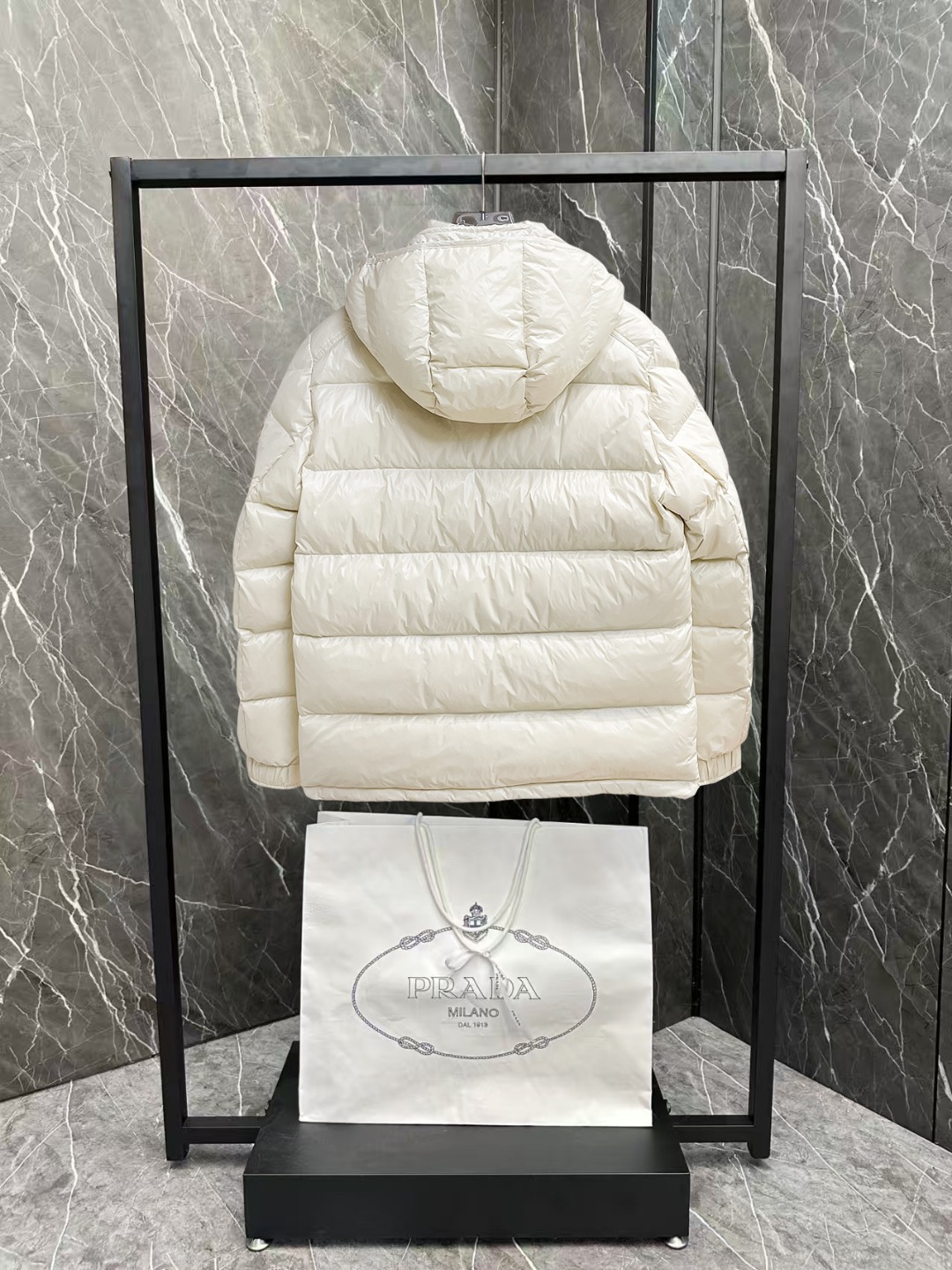 Moncler Couple Down Jacket Goose Down M-l-xl