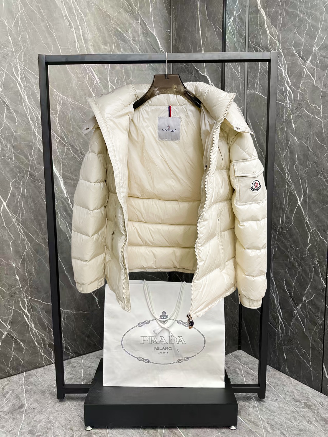 Moncler Couple Down Jacket Goose Down M-l-xl