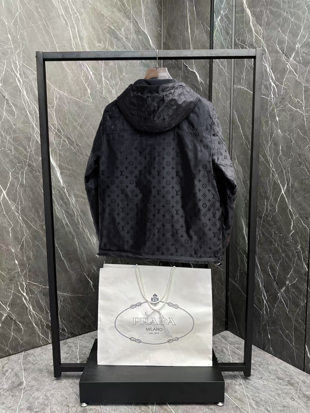 Louis Vuitton Jacket M-l-xl