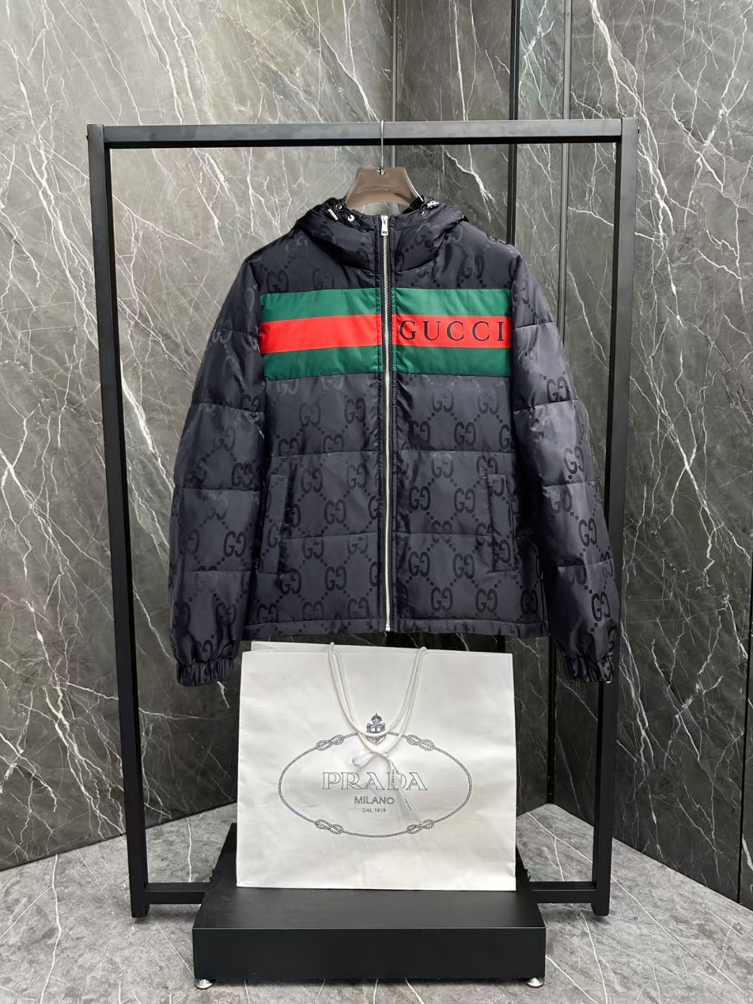 Gucci Couple Down Jacket Goose Down M-l-xl